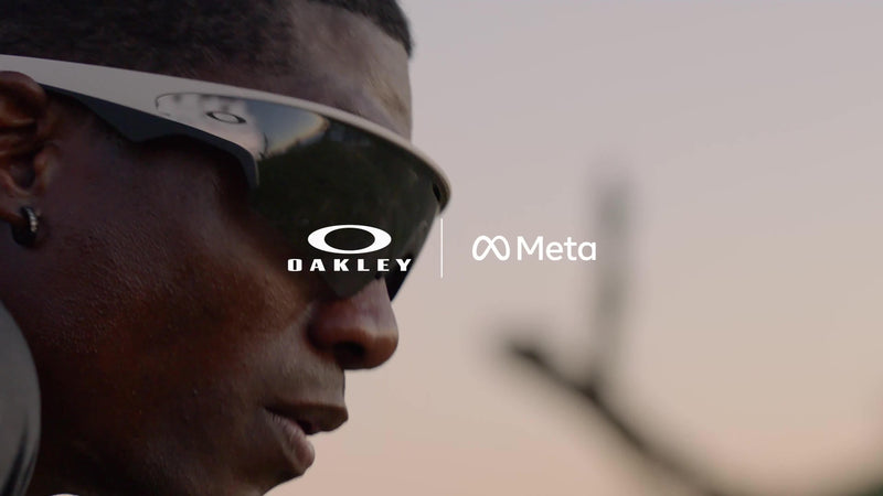 Meta Oakley Vanguard smart glasses Black Prizm 24K, UK version