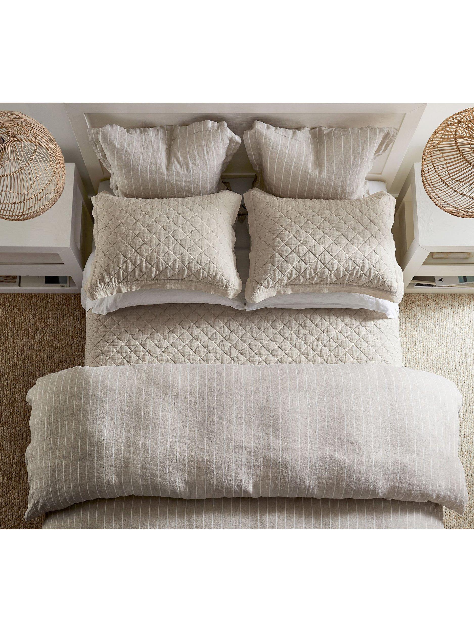 Pottery Barn Belgian flax linen diamond duvet cover King Size, UK version