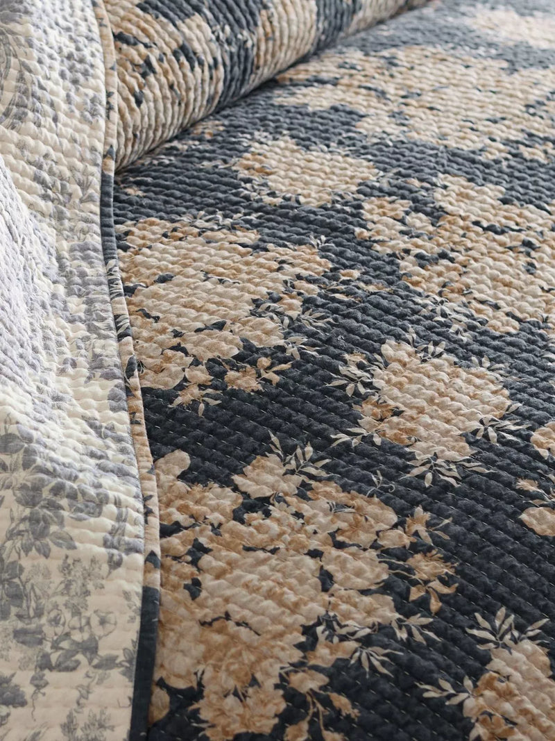 Pottery Barn Juliette Toile reversible king bedspread, UK version