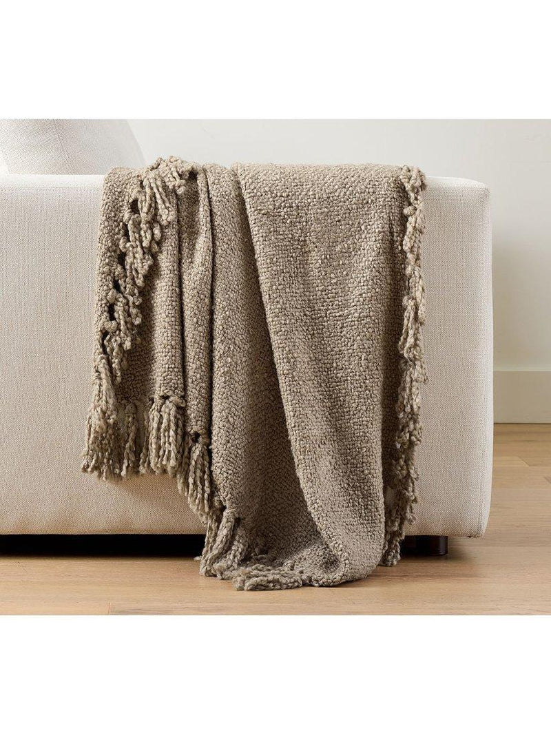 Pottery Barn Dreamy Fringe Throw soft acrylic throw 127x152cm (British brand)