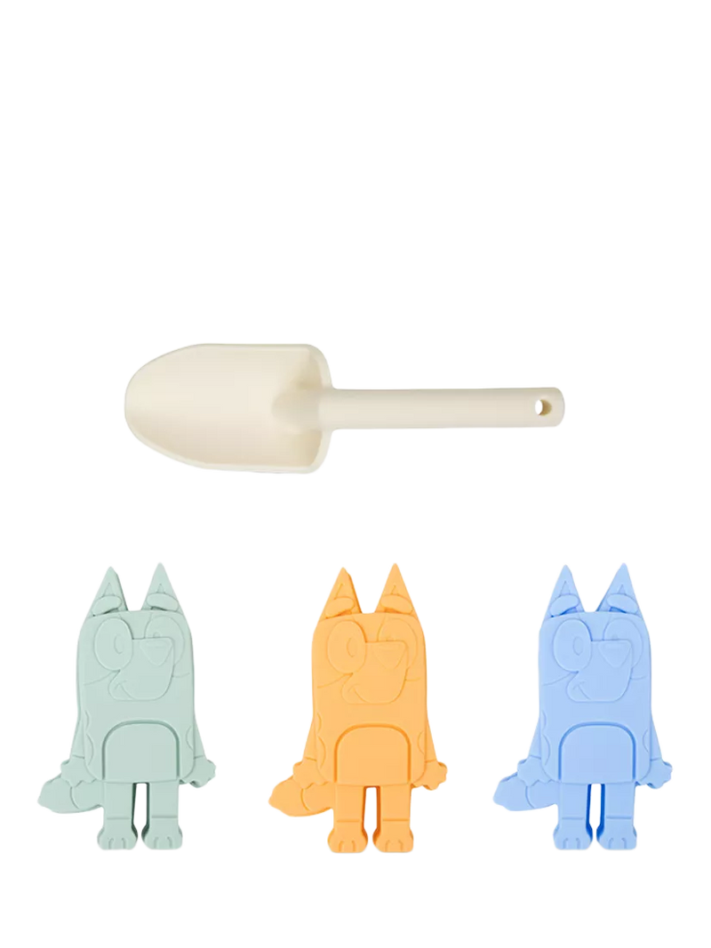 Swim Essentials Bluey silicone beach set, imported from the UK