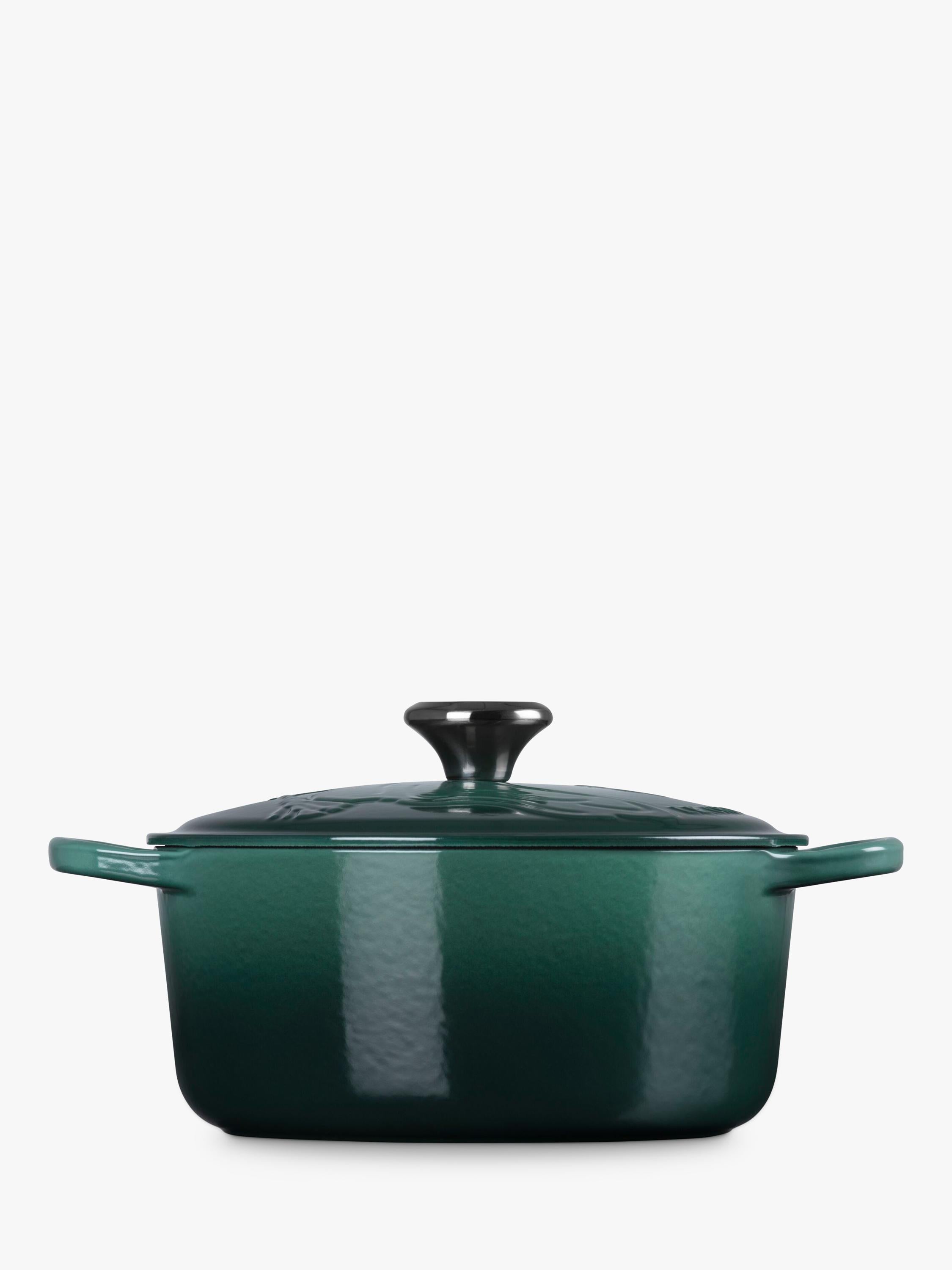 Le Creuset Elphaba embossed round casserole 24cm, UK version