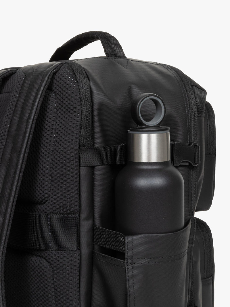 Eastpak Tecum Cabin CNNCT backpack 22L Black - British product