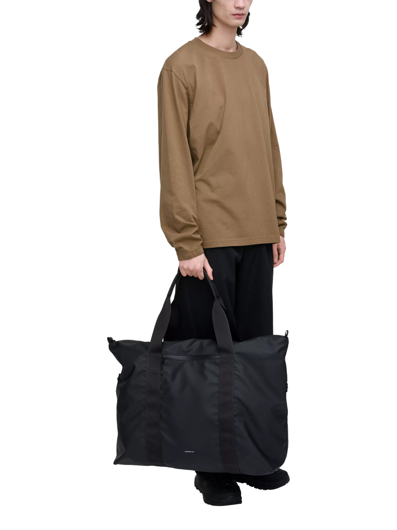 Sandqvist Stream Weekender Bag Black, UK version