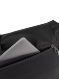 Sandqvist Icon messenger bag black (British brand)