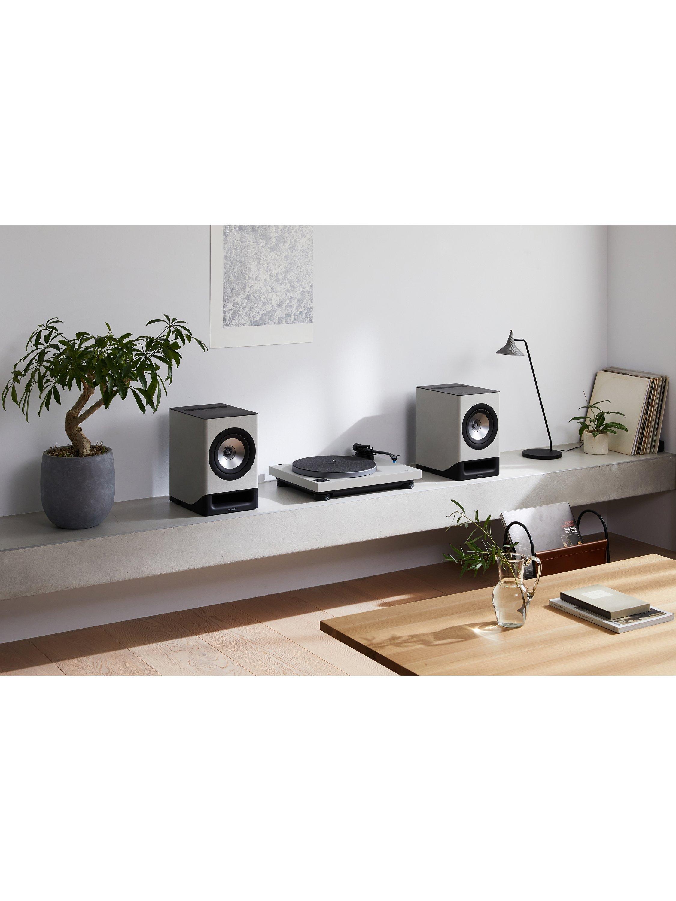 Technics SL-40CBT direct drive Bluetooth turntable (British brand)