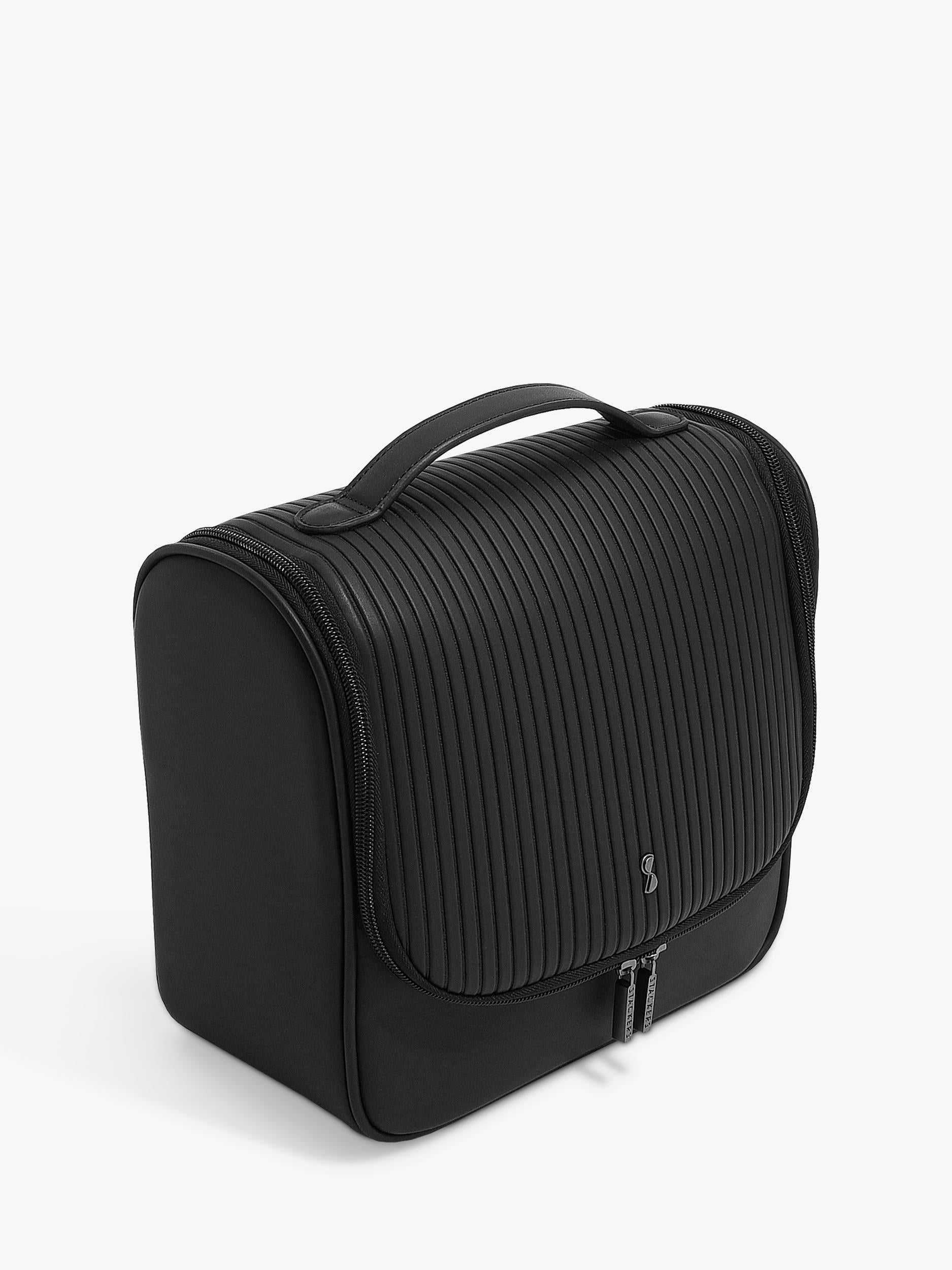 Stackers fluted large hanging wash bag black, British brand