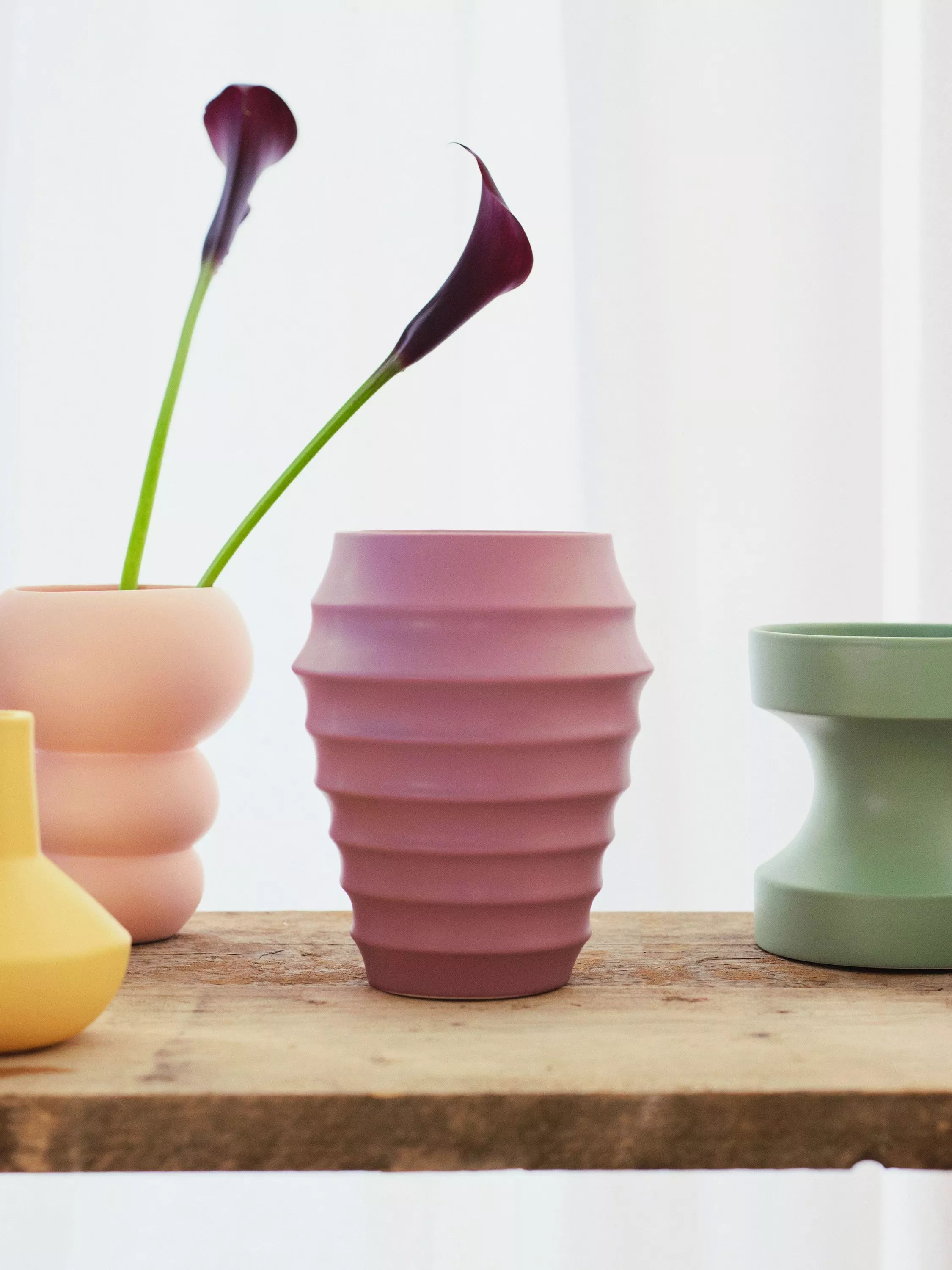 The Conran Shop beehive earthenware vase mauve 22cm - British product