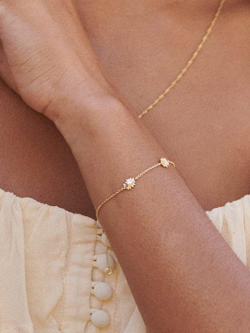 Daisy London daisy chain bracelet gold plated - British product