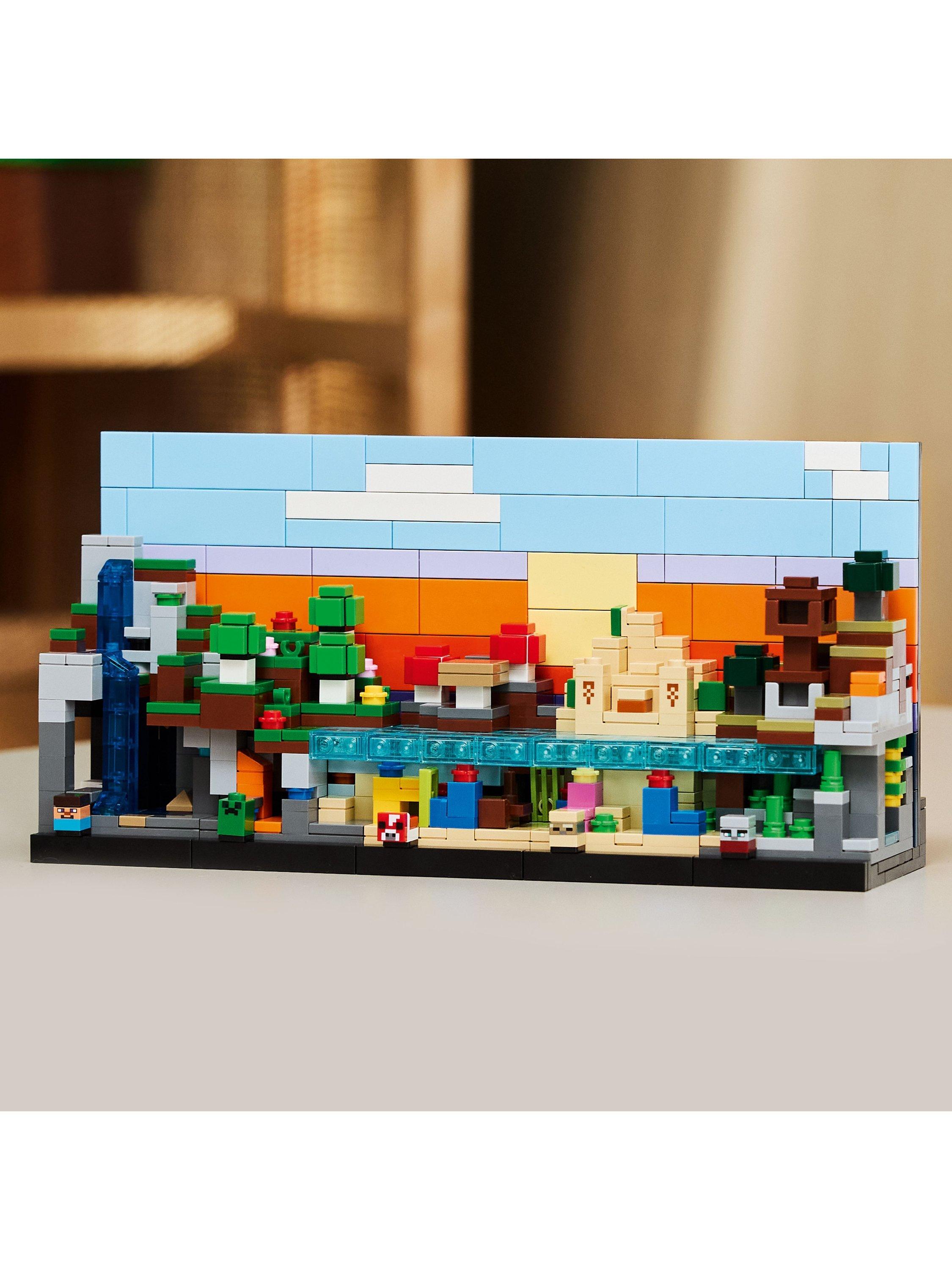 LEGO Minecraft Mini Biomes building toy 797 pieces - British product