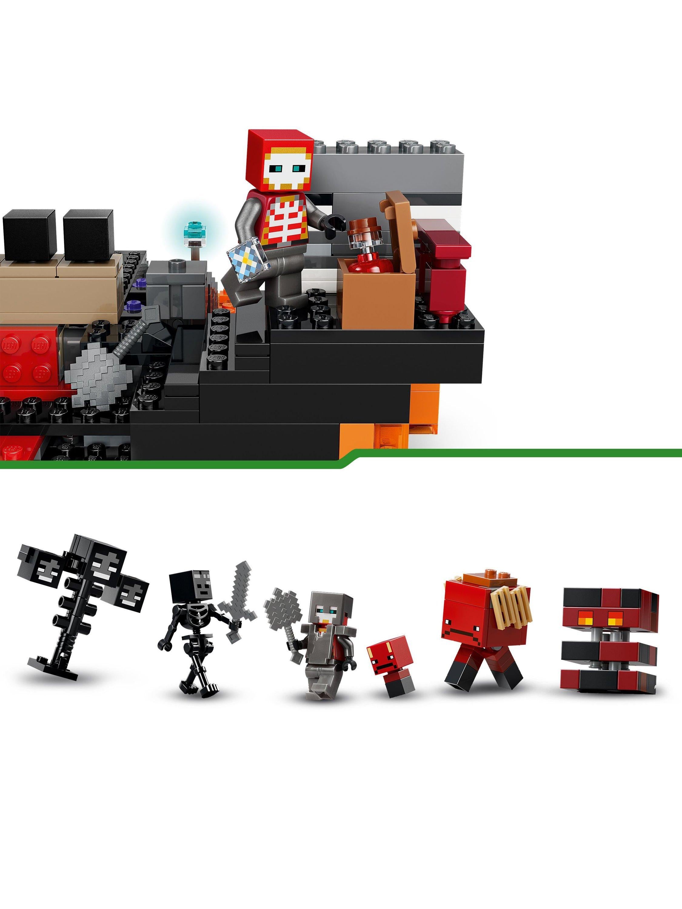 LEGO Minecraft Wither Battle building toy 494 pieces, imported from the UK