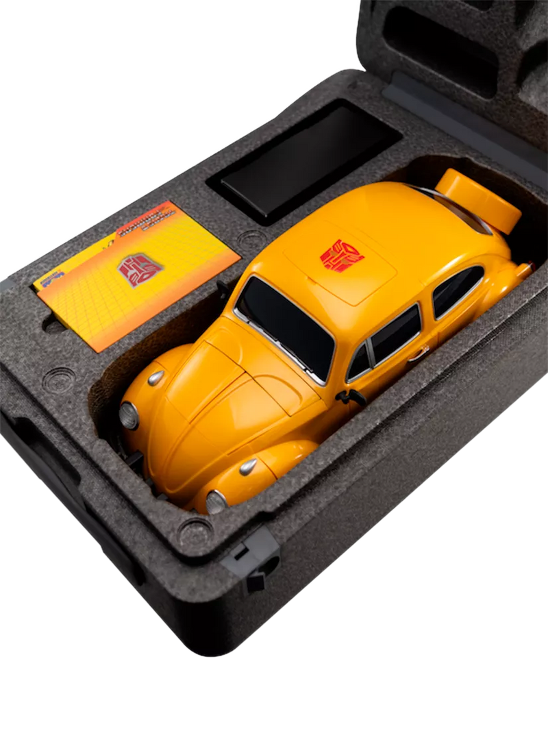 Robosen Bumblebee G1 robot toy, UK version