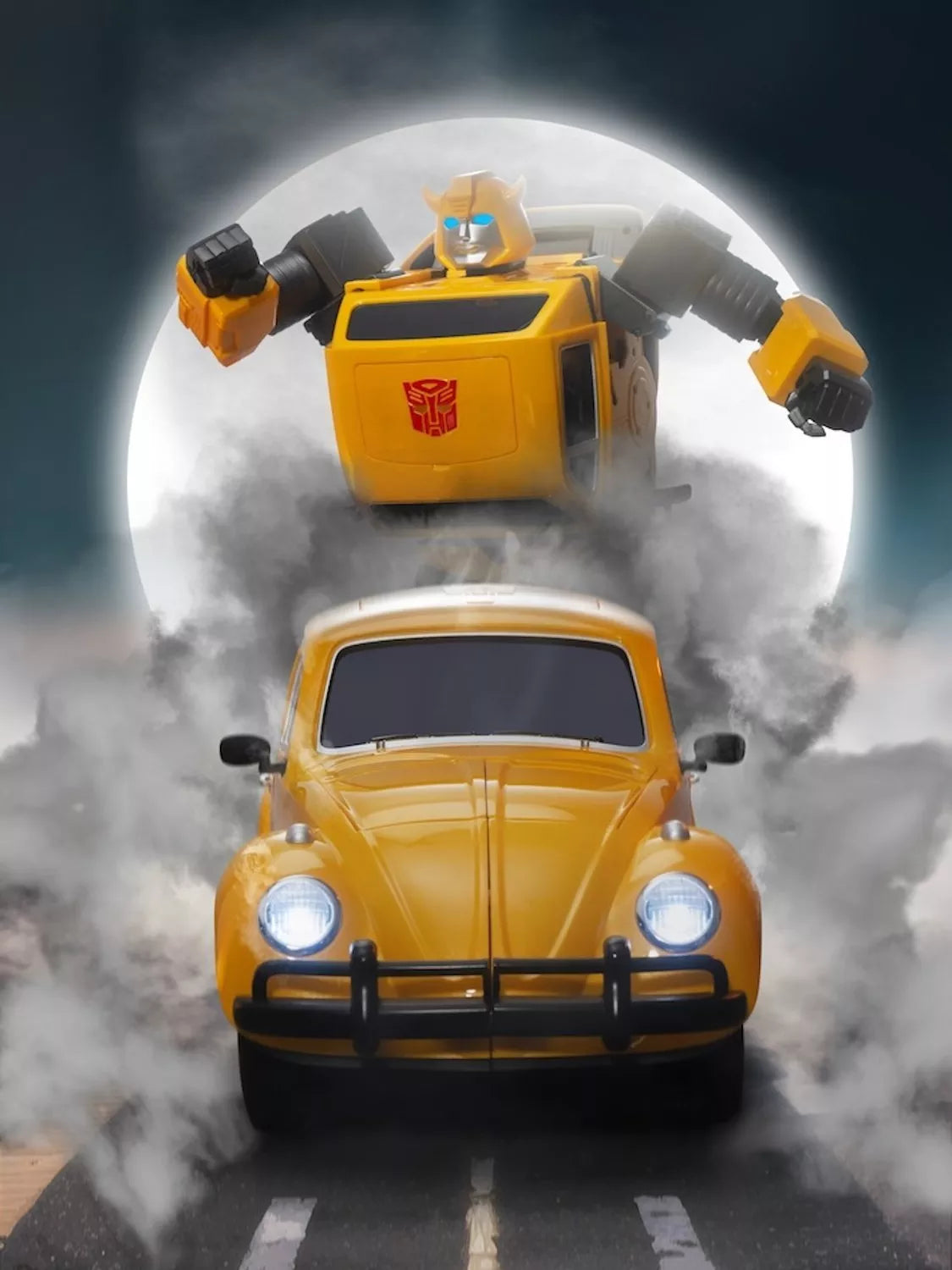 Robosen Bumblebee G1 robot toy, UK version