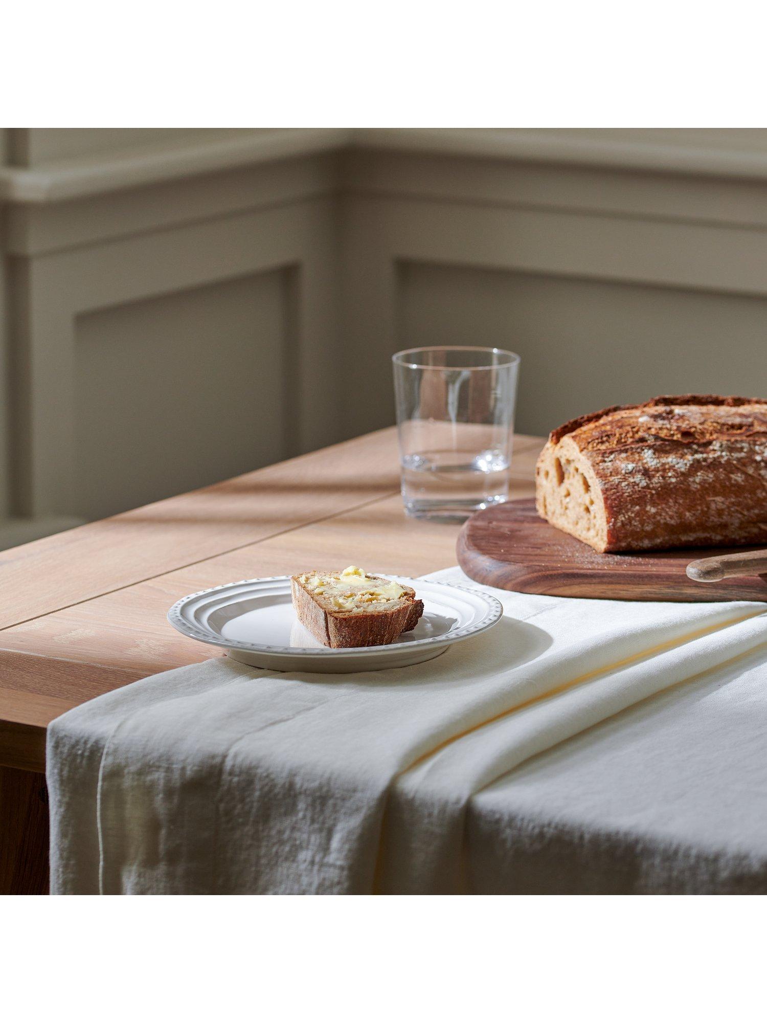 Neptune Bowsley ceramic side plate 20cm white - British product