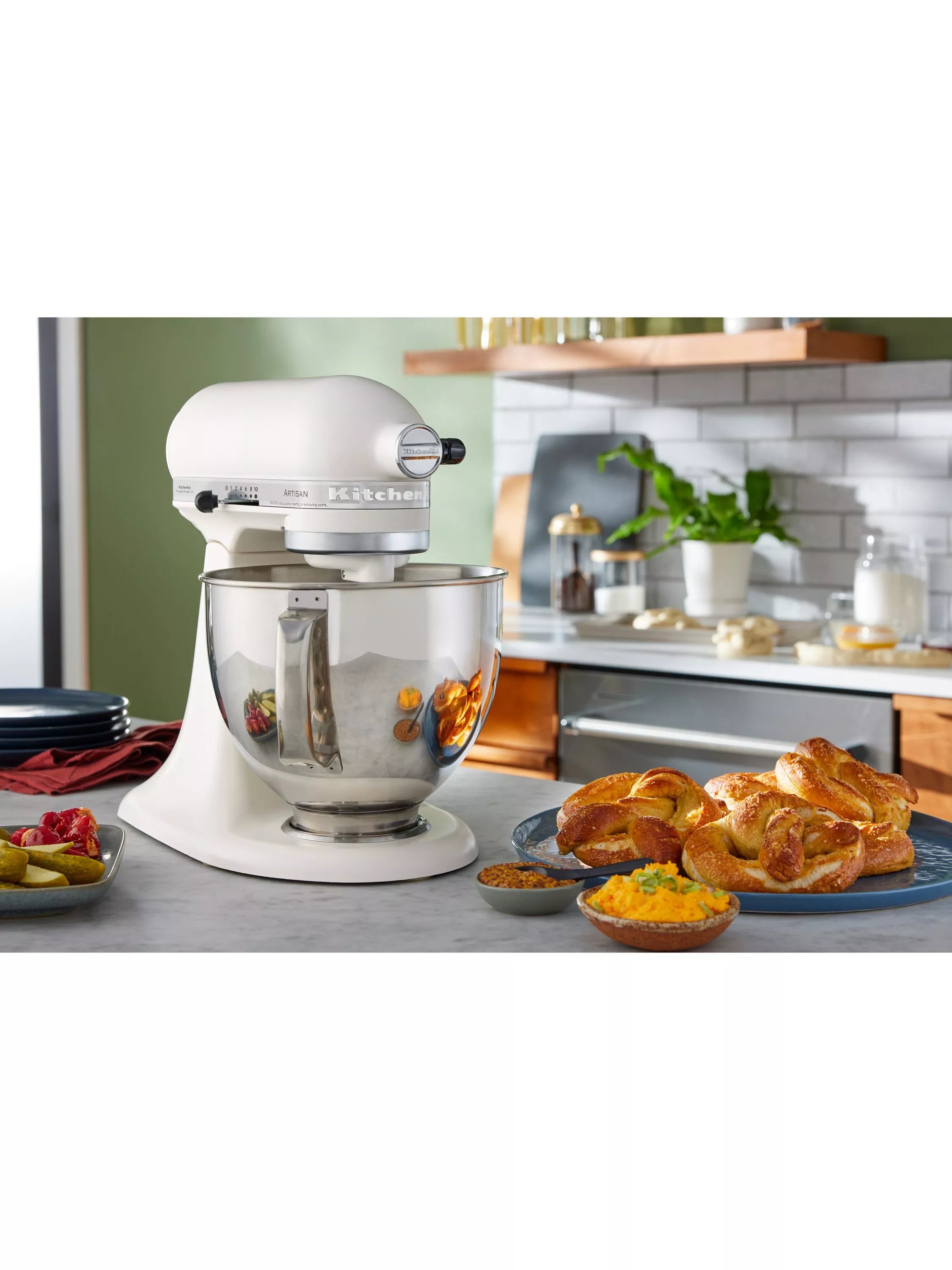 KitchenAid Artisan stand mixer 4.8L, imported from the UK