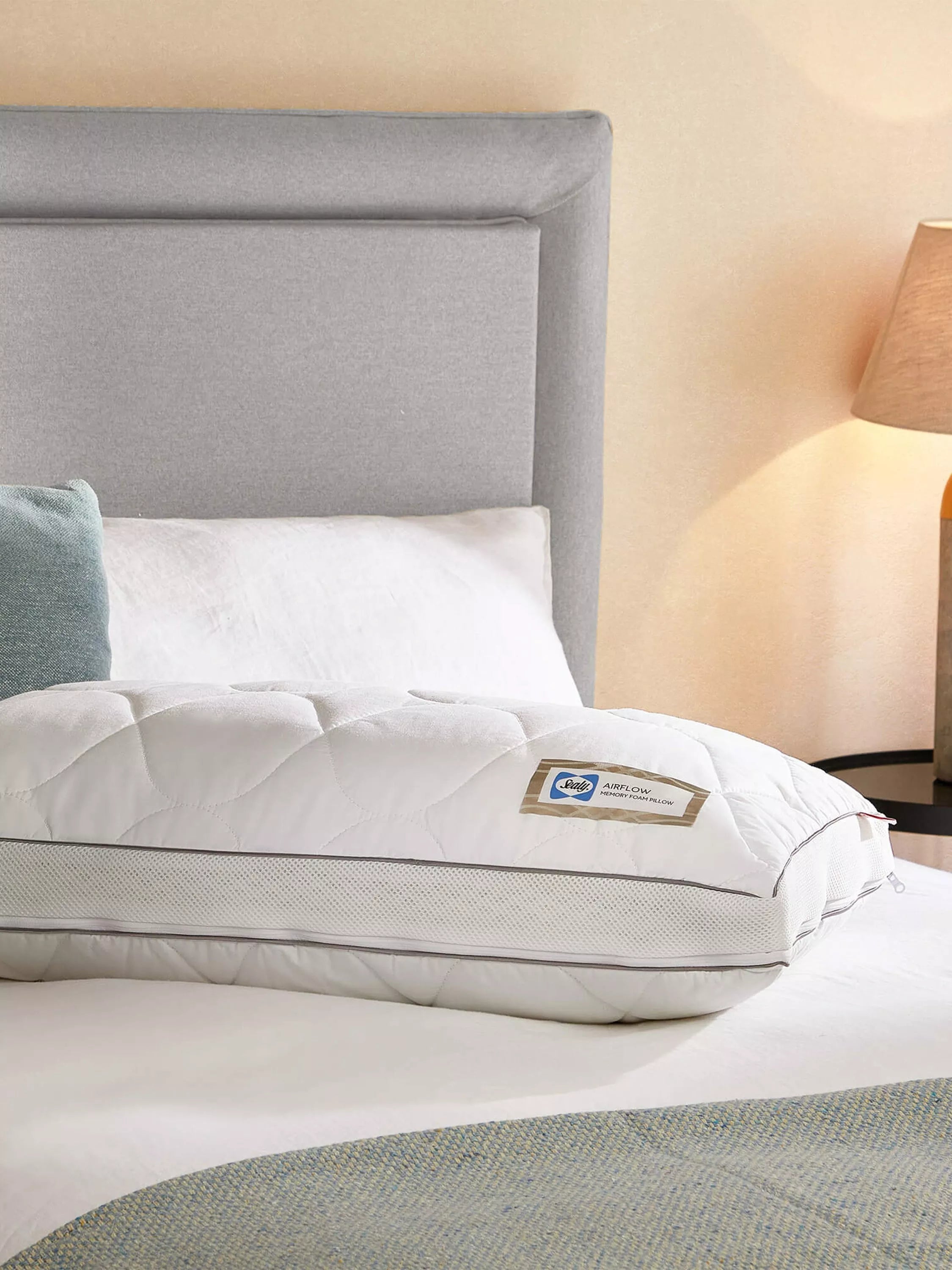 Sealy Airflow memory foam standard pillow pair, UK version