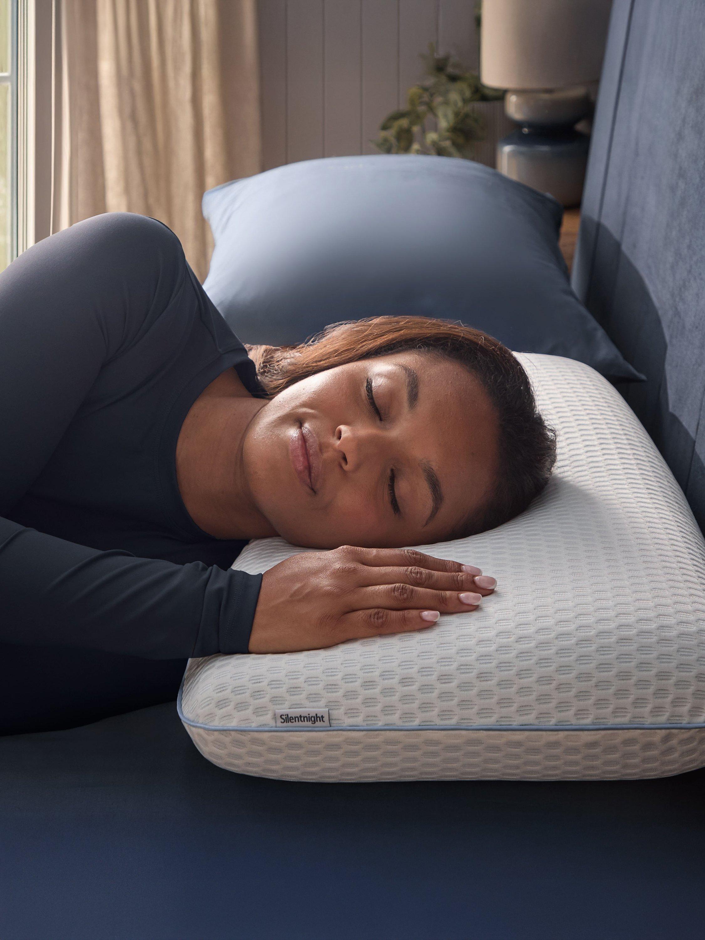 Silentnight memory foam cooling pillow standard, imported from the UK