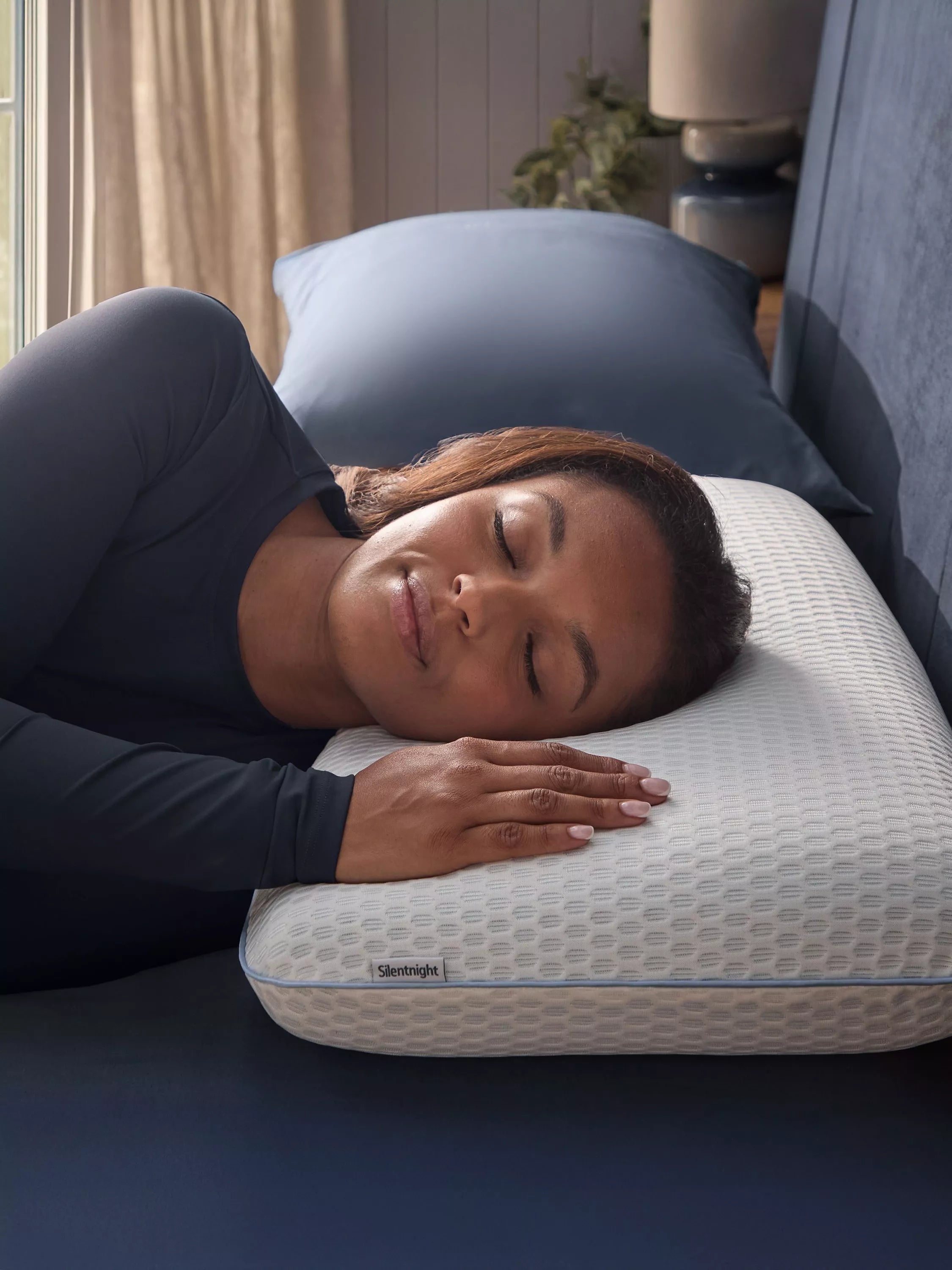 Silentnight memory foam cooling pillow standard, imported from the UK