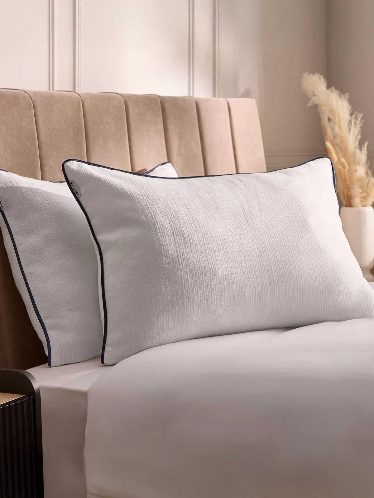 Silentnight Prestige standard pillow medium firm - British product