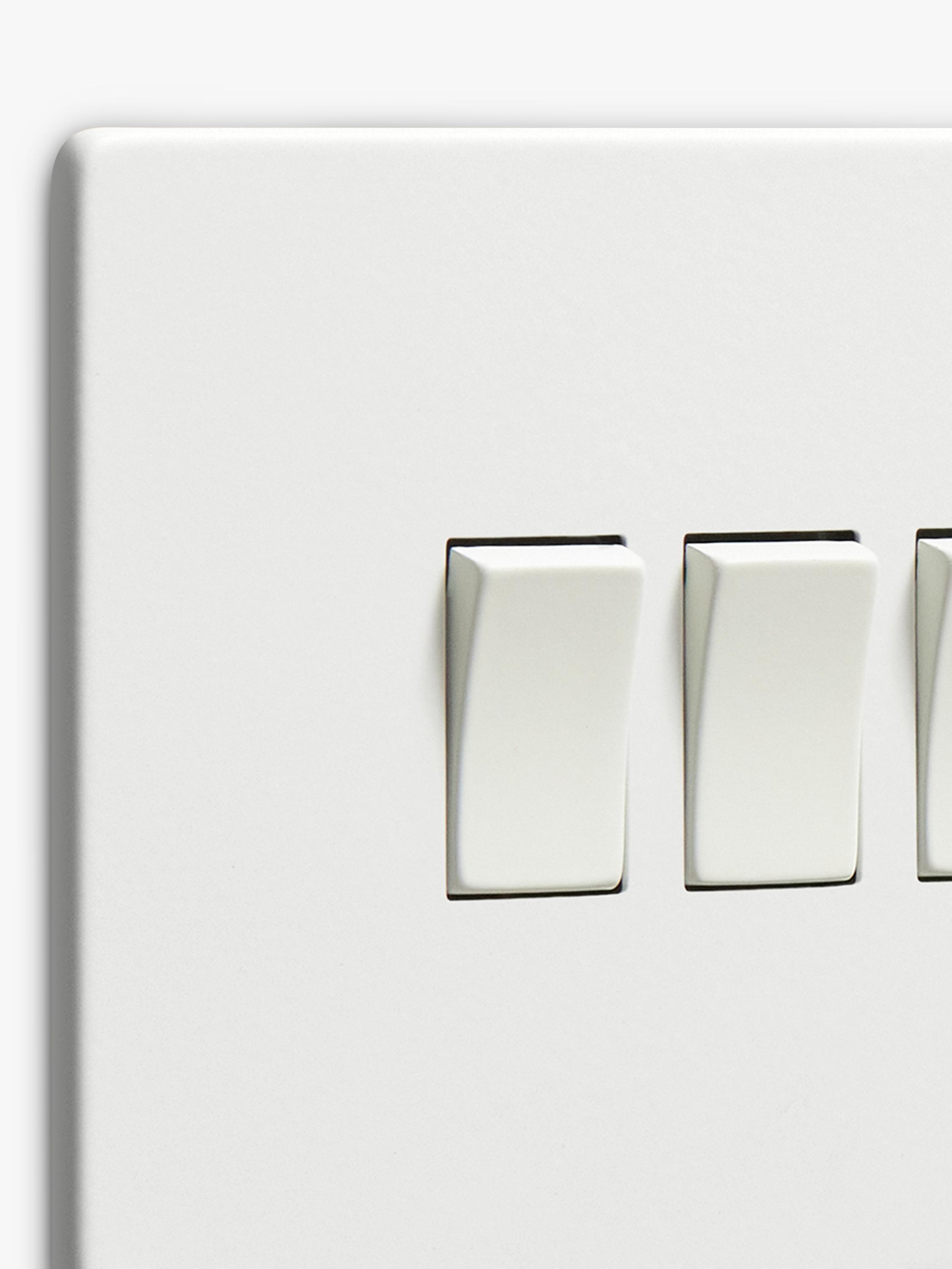 Dowsing & Reynolds soft white quadruple rocker switch, imported from the UK