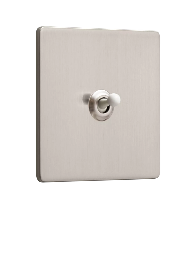 Dowsing & Reynolds soft silver toggle switch, UK version