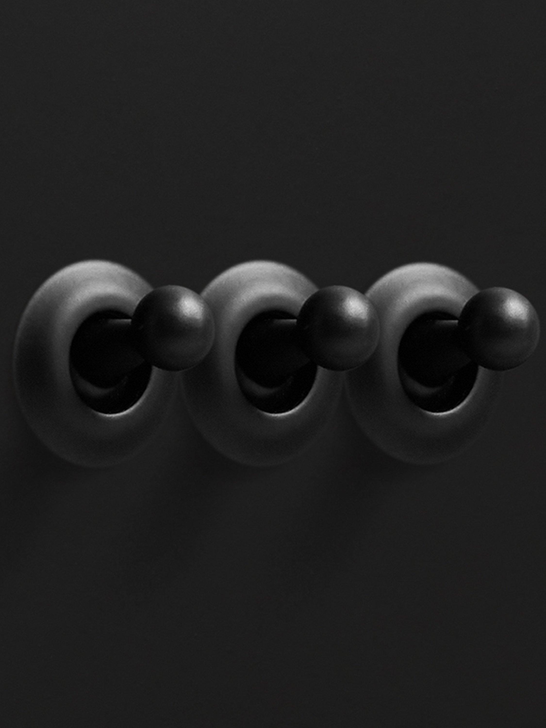 Dowsing & Reynolds matt black triple toggle switch (British brand)