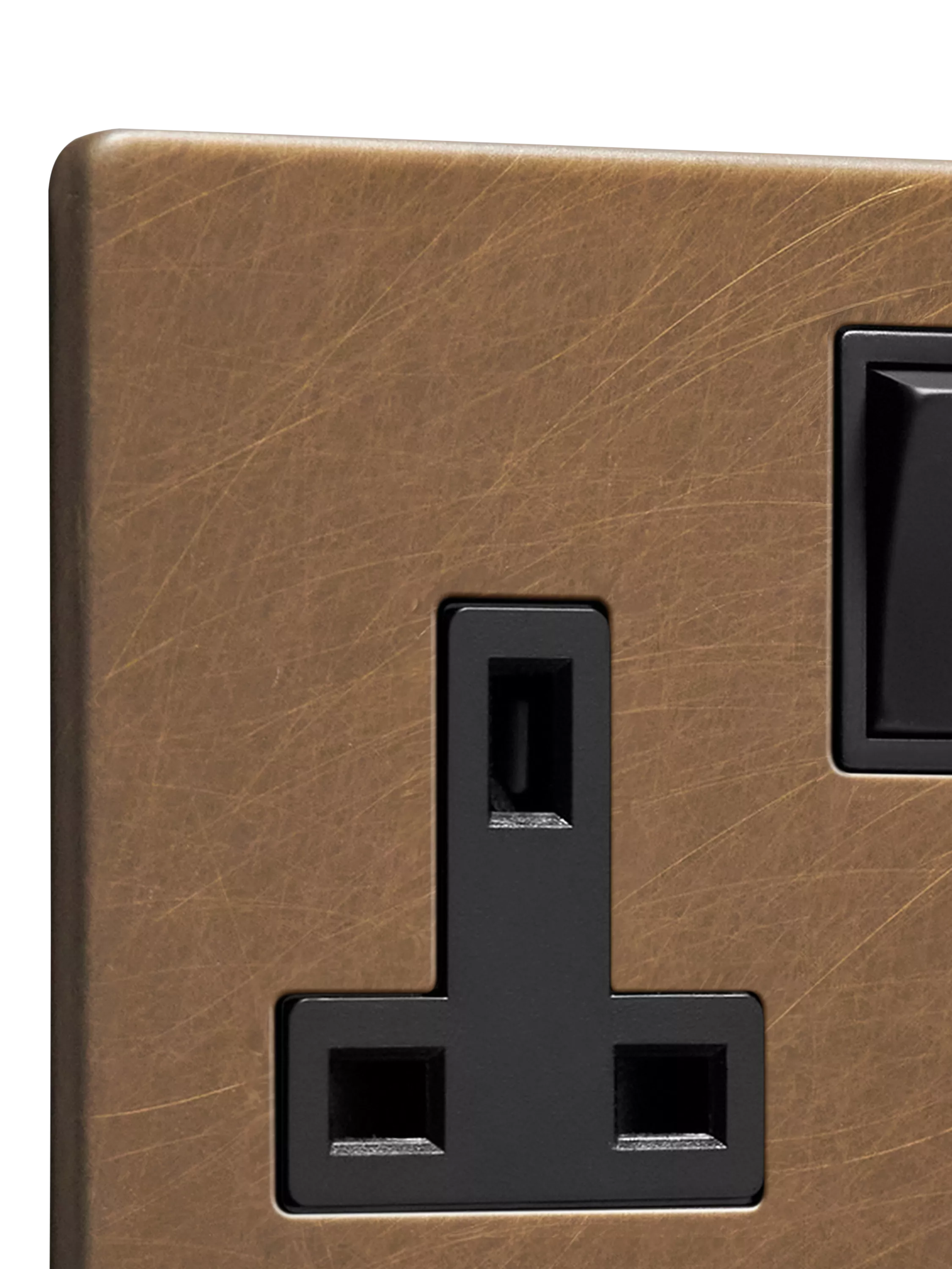 Dowsing & Reynolds single plug socket antique brass black insert (British brand)