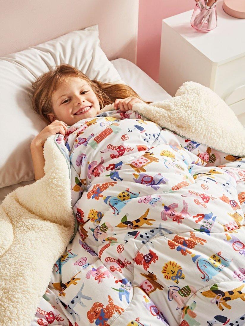 Night Lark Happy Dogs sherpa throw 200x135cm, imported from the UK