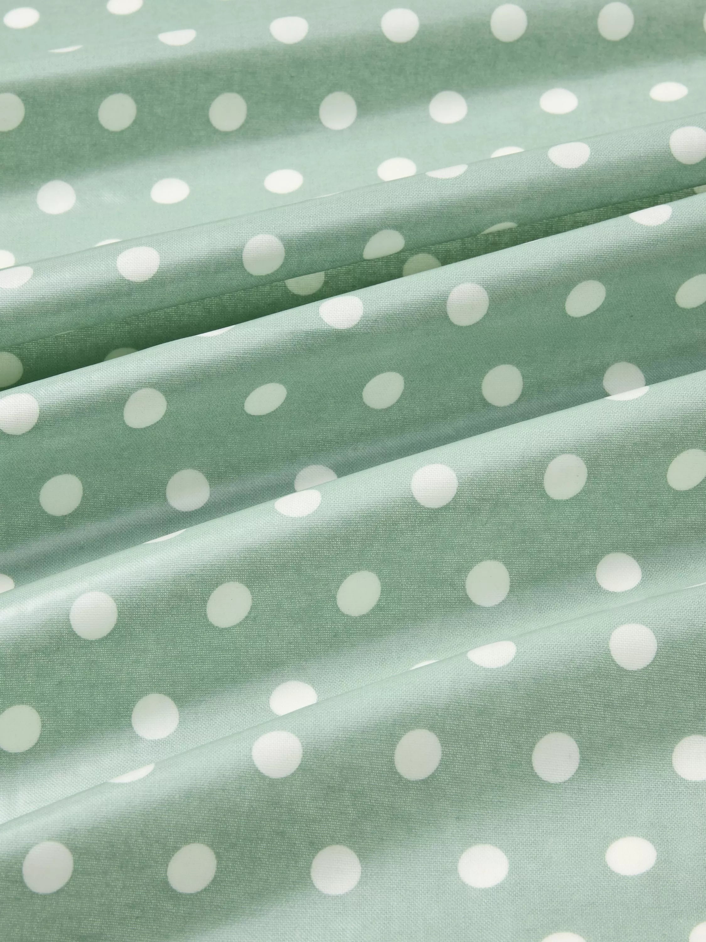 John Lewis spot print tablecloth green 180x140cm, imported from the UK