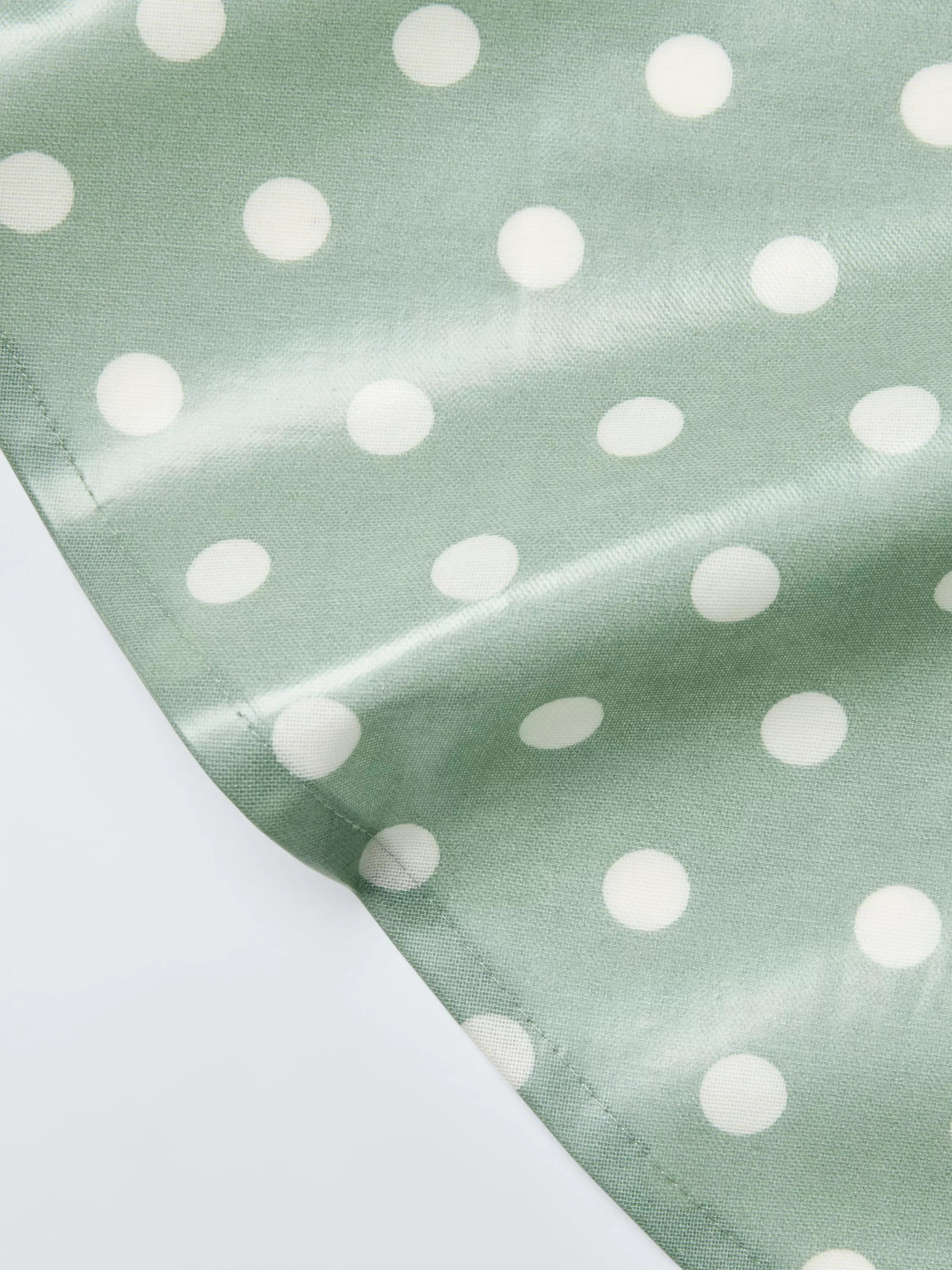 John Lewis round tablecloth spot print green 160cm, imported from the UK