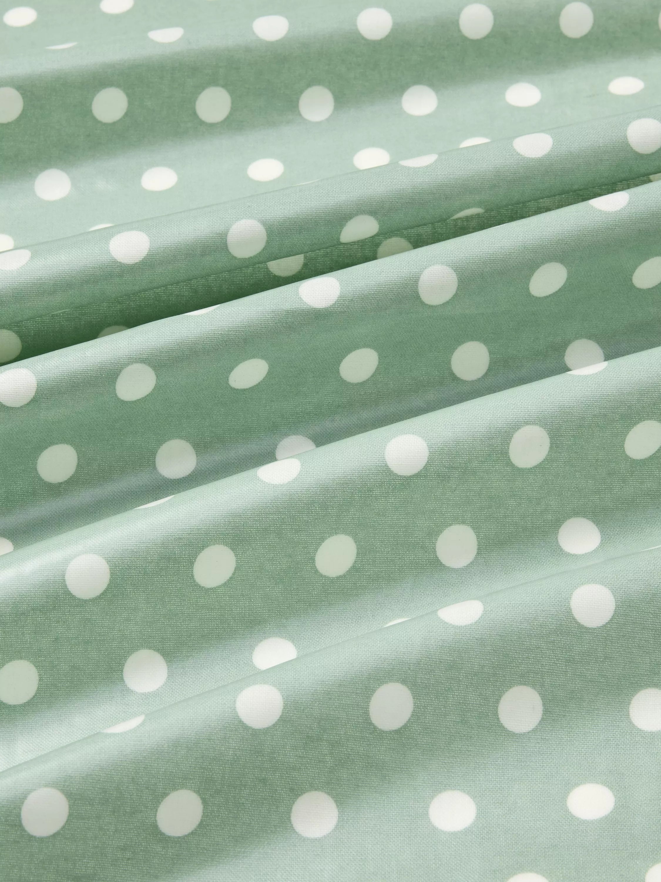 John Lewis round tablecloth spot print green 160cm, imported from the UK