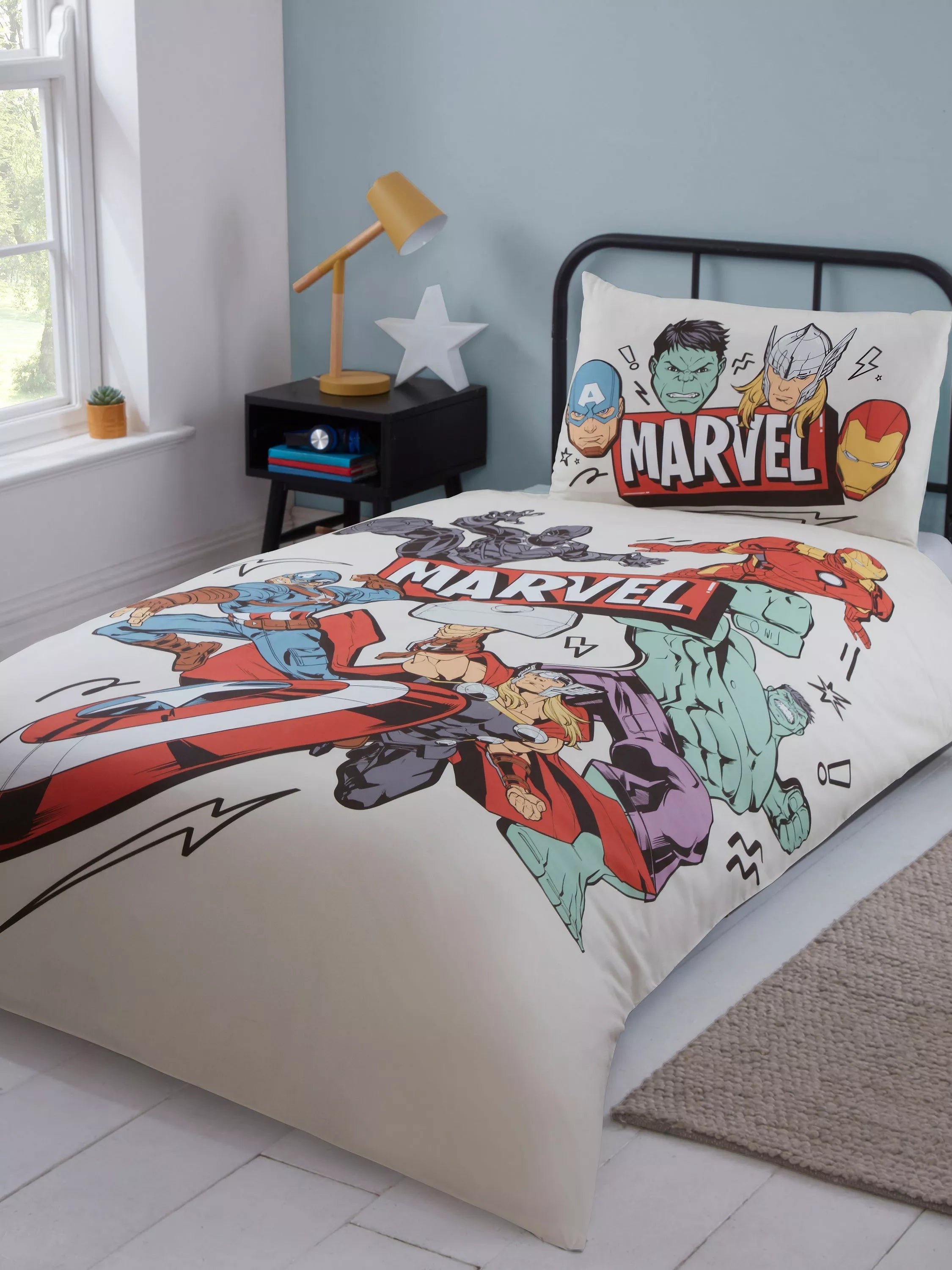 Marvel Avengers reversible duvet cover single - British product