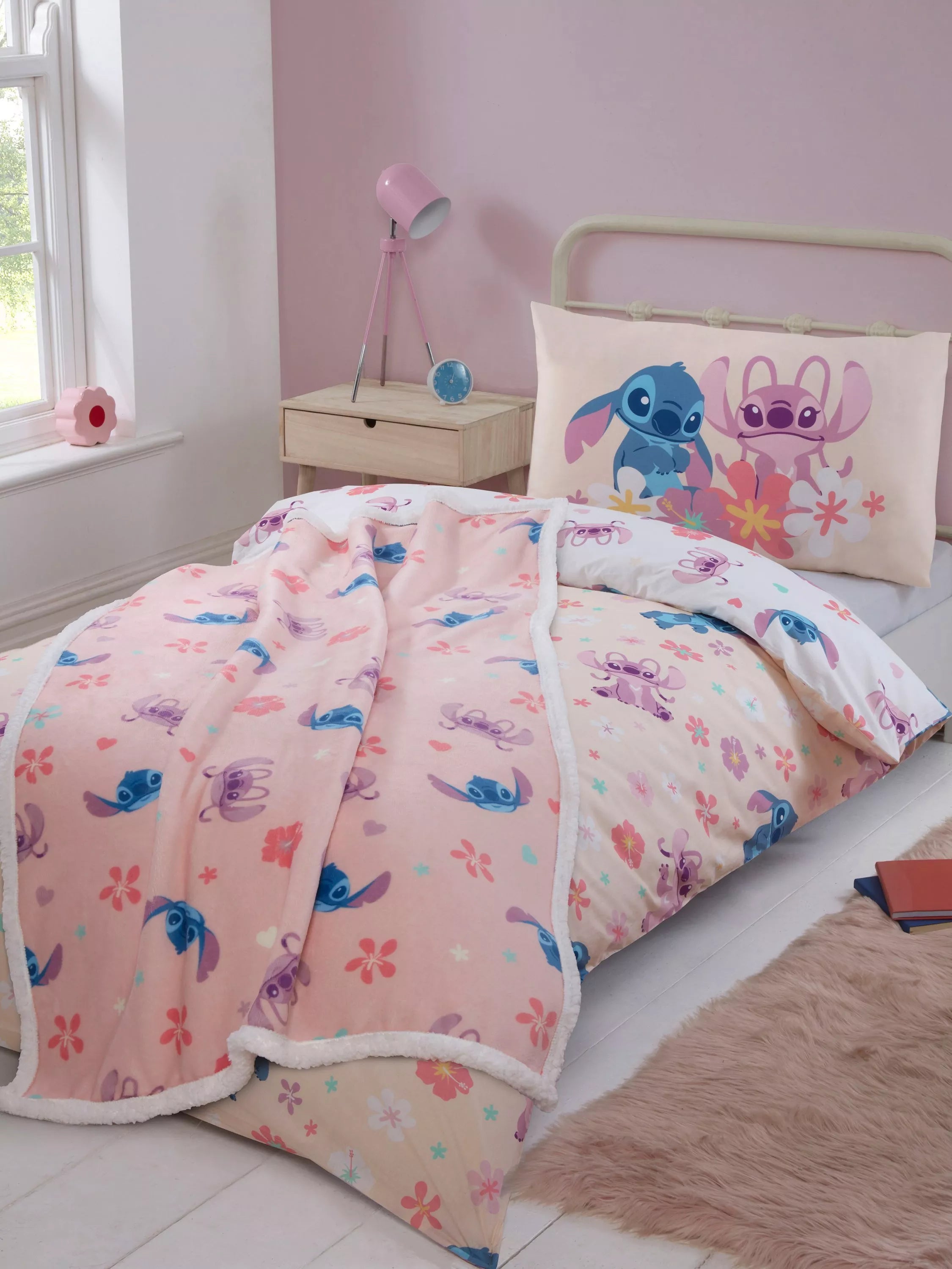 Disney Lilo & Stitch fleece blanket 150x100cm, imported from the UK