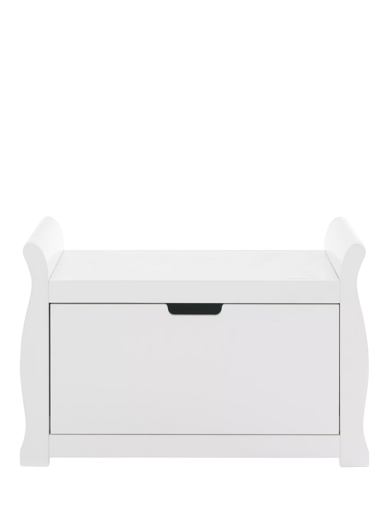 Obaby Stamford white toy box with 46-litre capacity - British product