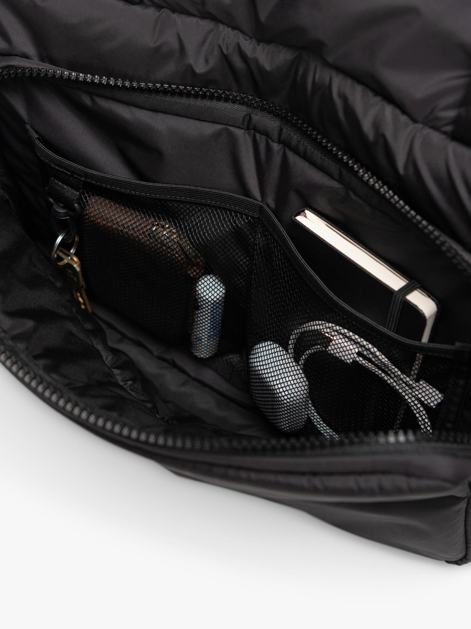 Herschel Supply Co. Cloudform 26L Holdall, imported from the UK