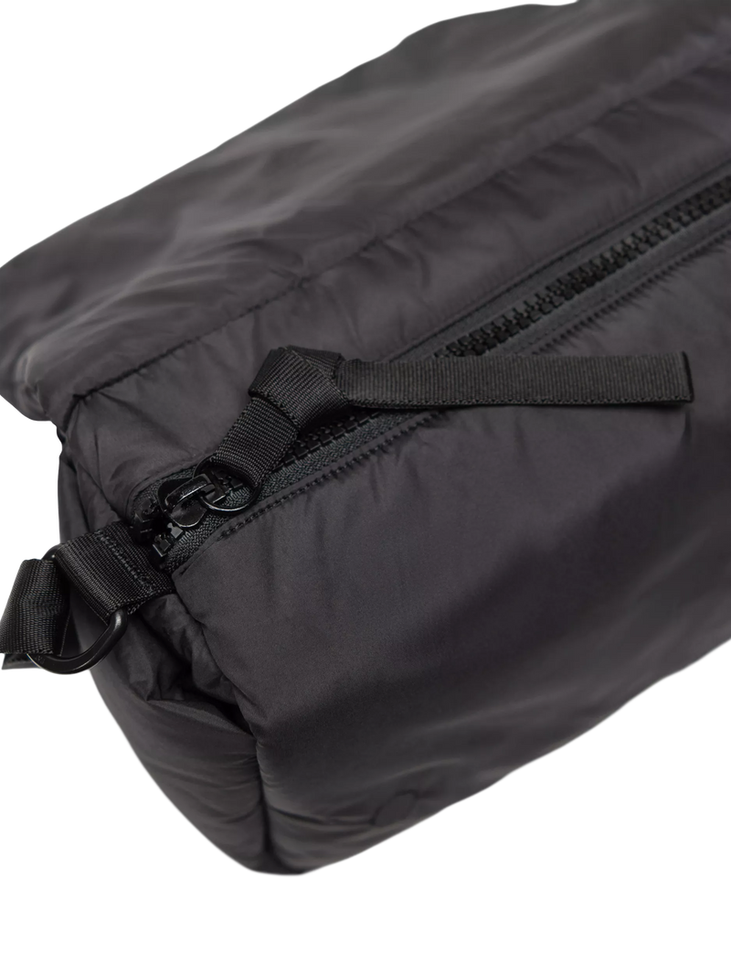 Herschel Supply Co. Cloudform 6L messenger bag, imported from the UK