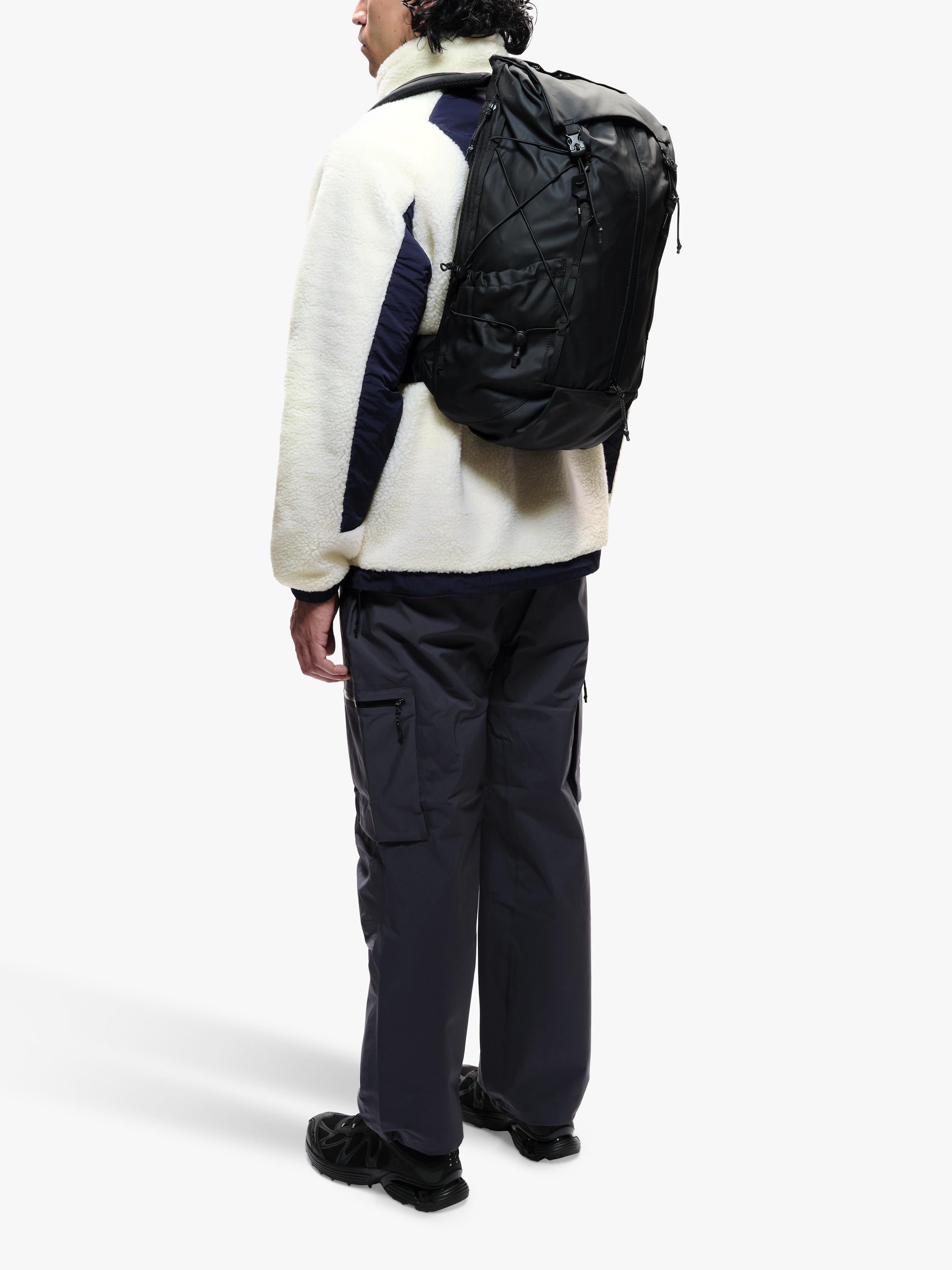 ELLIKER Cautley Flap Over Backpack 23L, UK version