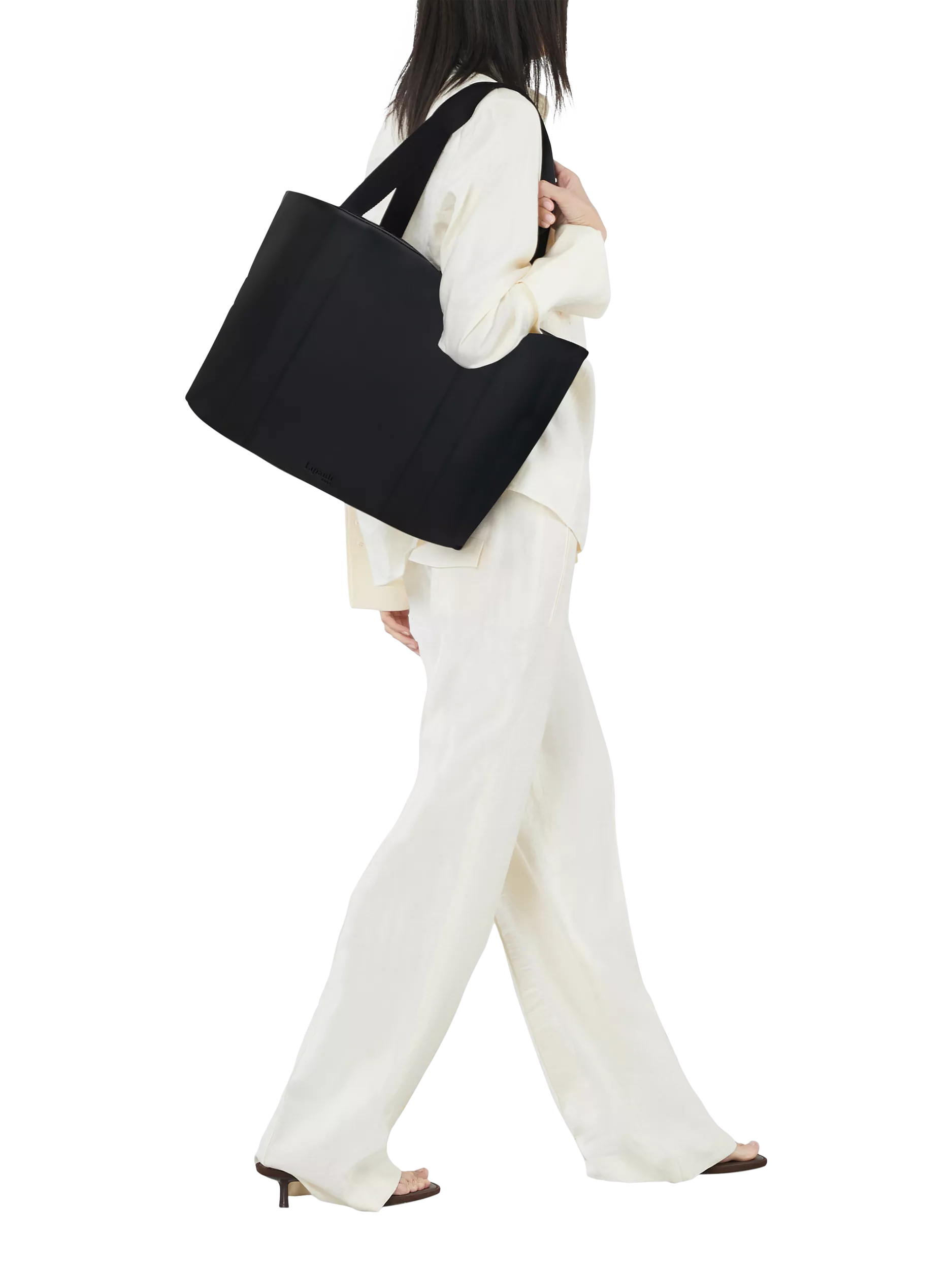 Lipault Lost In Berlin shoulder bag black (British brand)