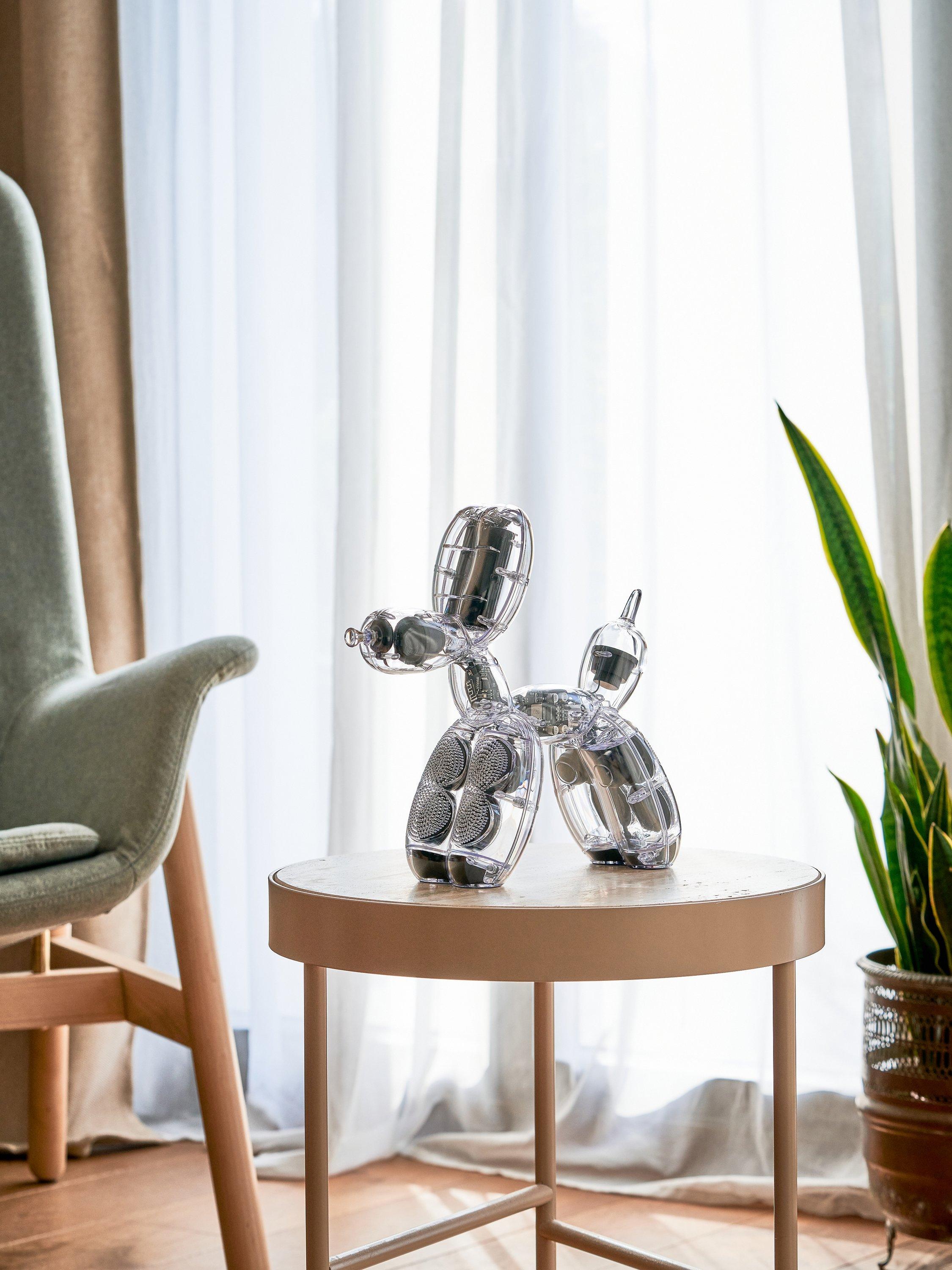 Lexon Balloon Dog Speaker clear wireless Bluetooth speaker (British brand)