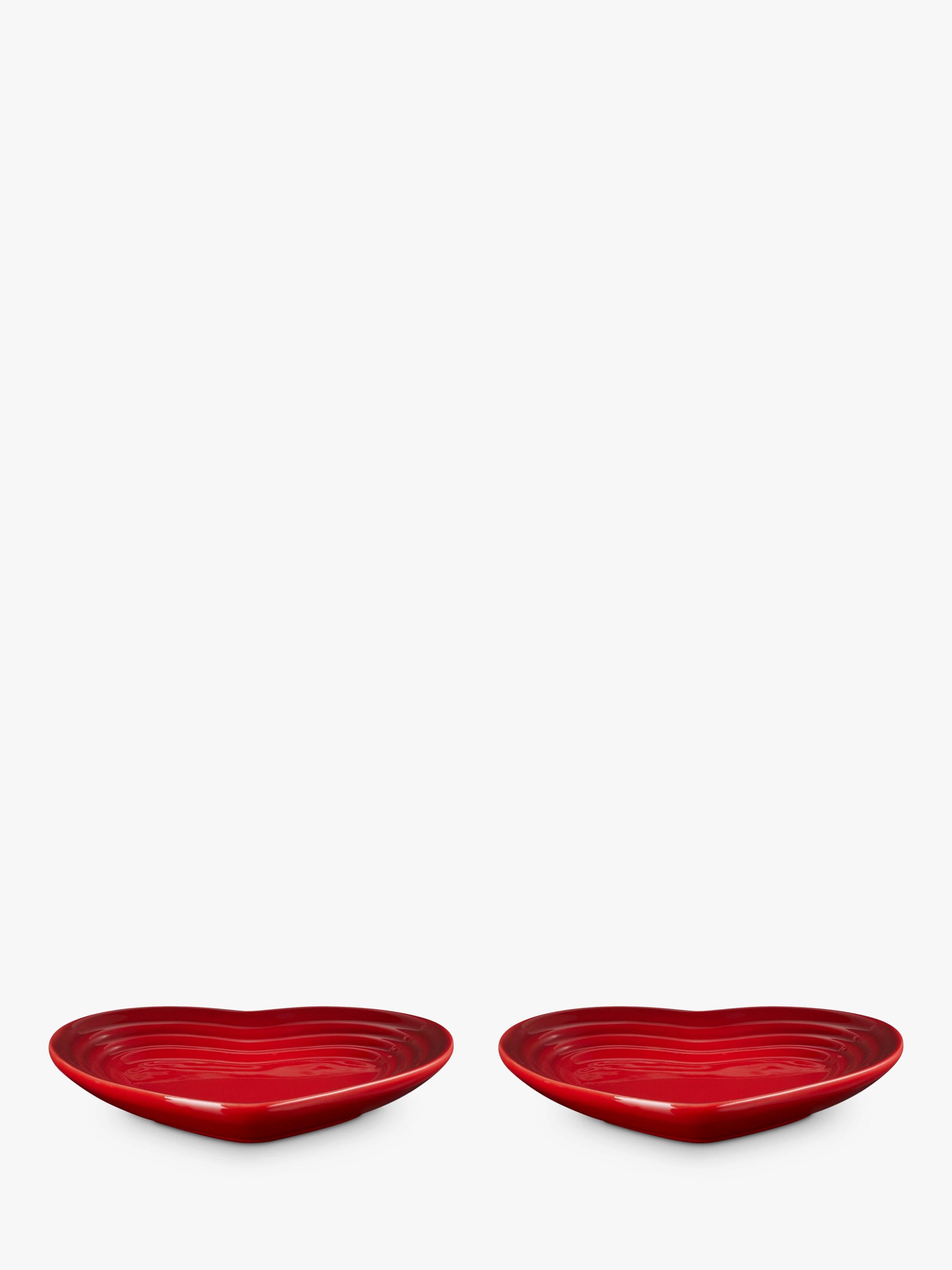 Le Creuset stoneware heart plates Cerise 14cm, UK version