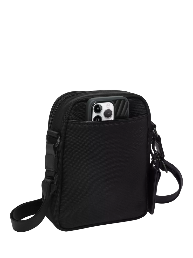 TUMI Alpha Medium briefcase 15 inch - British product