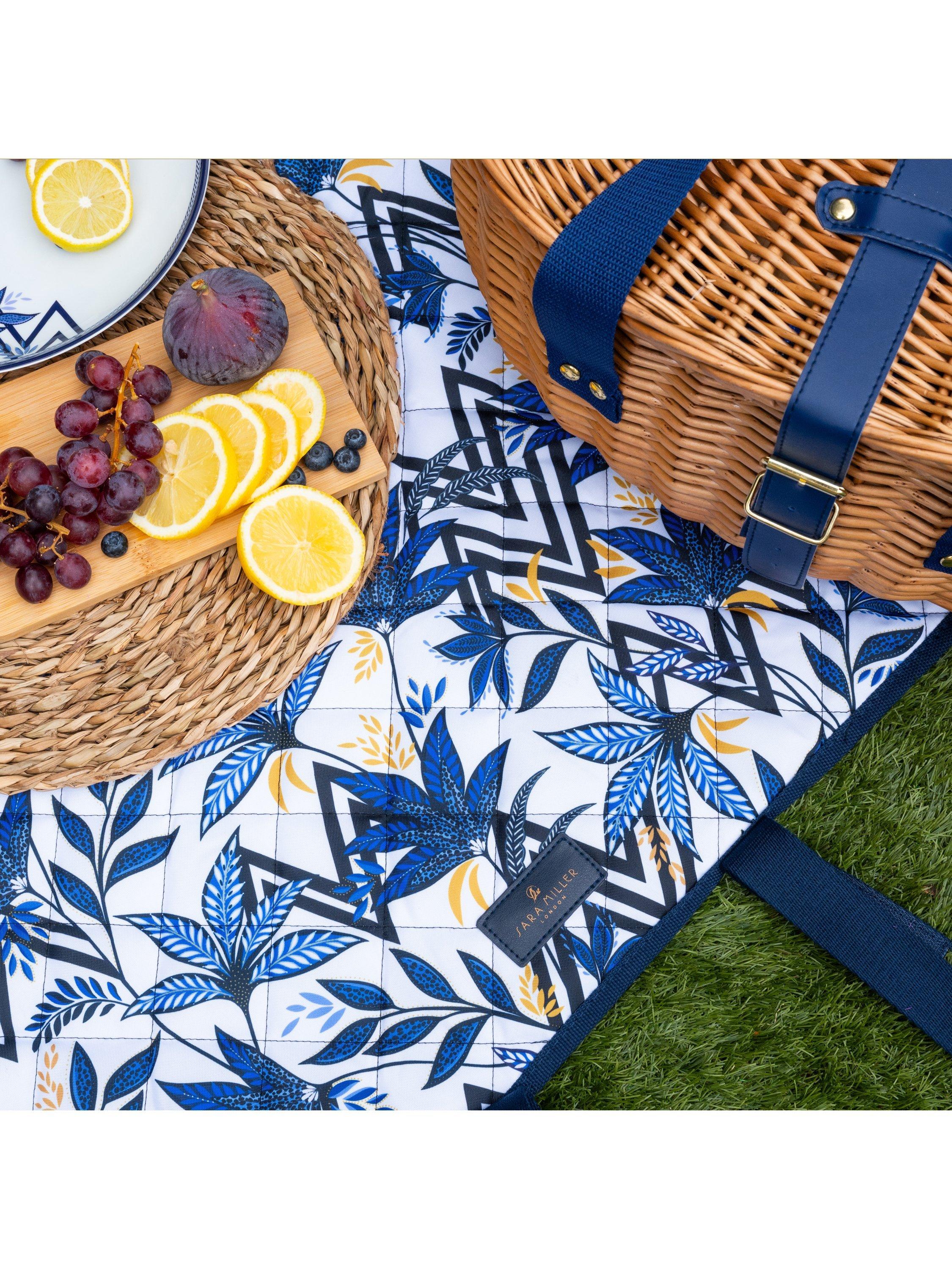 Sara Miller Anniversary large picnic rug blue, UK version