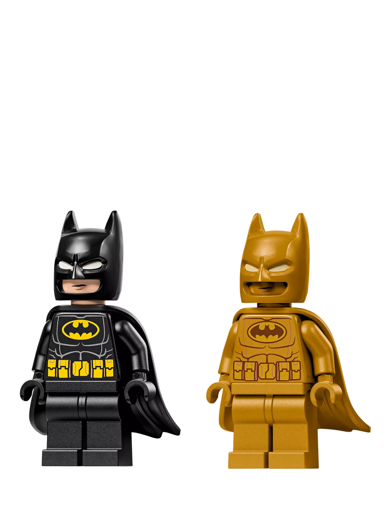 LEGO Batman Logo building set 678 pieces, imported from the UK