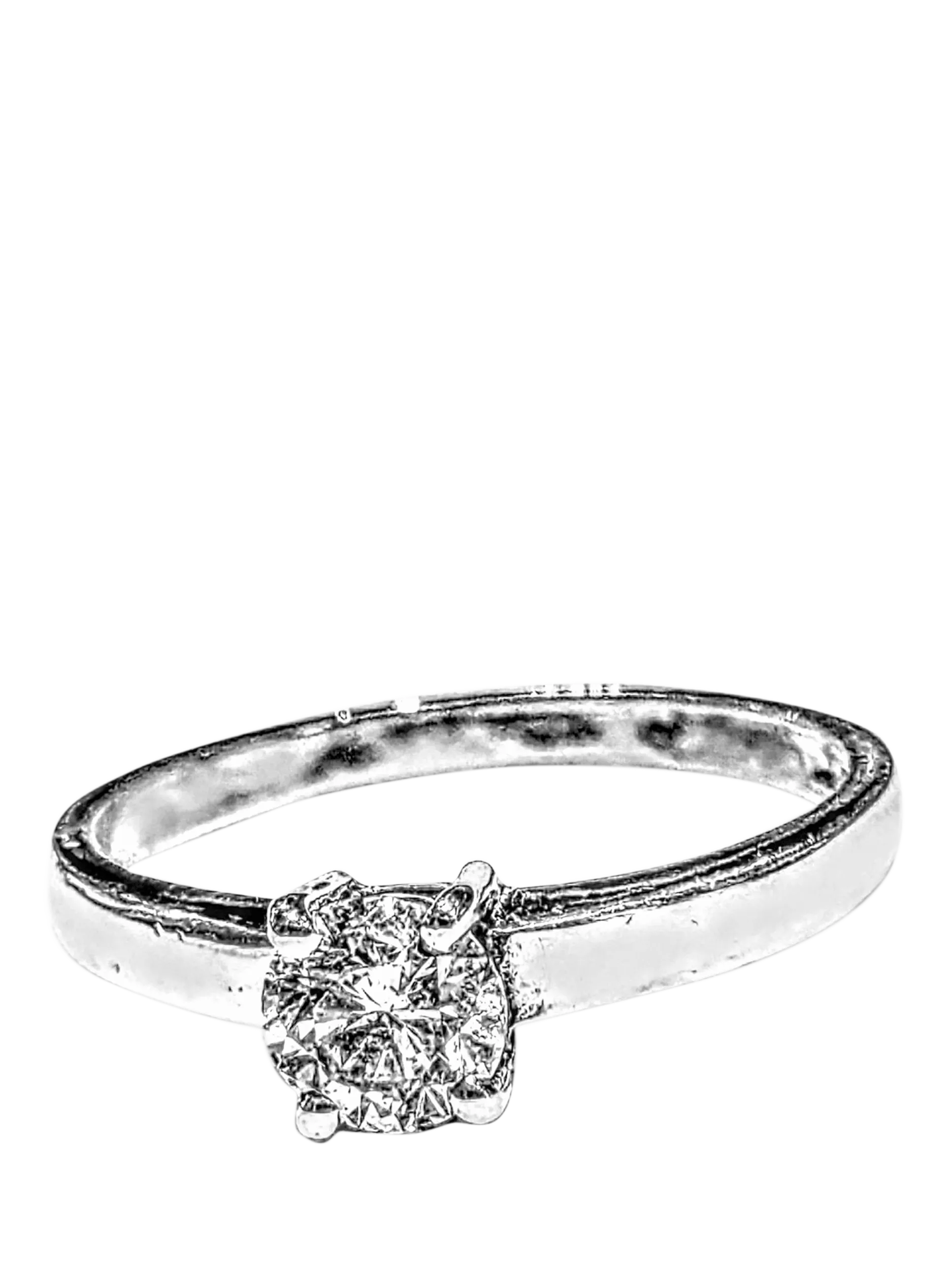 Pre-loved diamond ring by L & T Heirlooms, imported from the UK