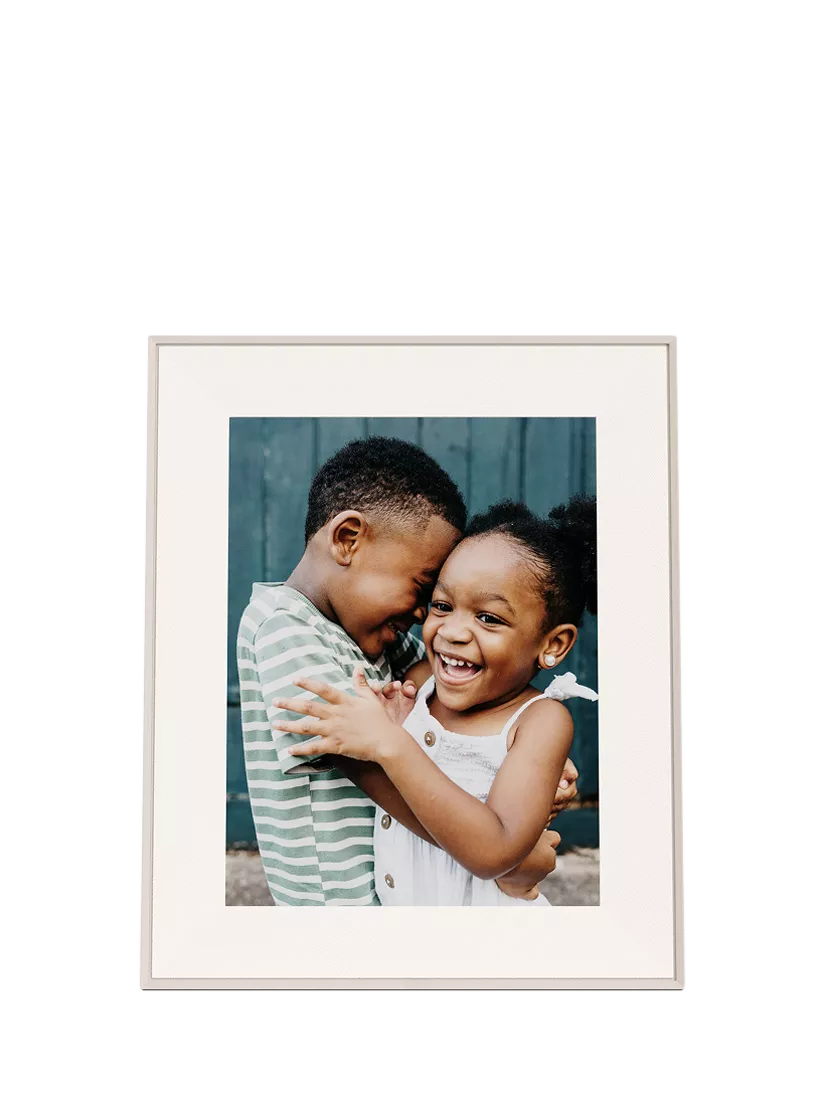 Aura Frames Aspen digital photo frame 12-inch, imported from the UK