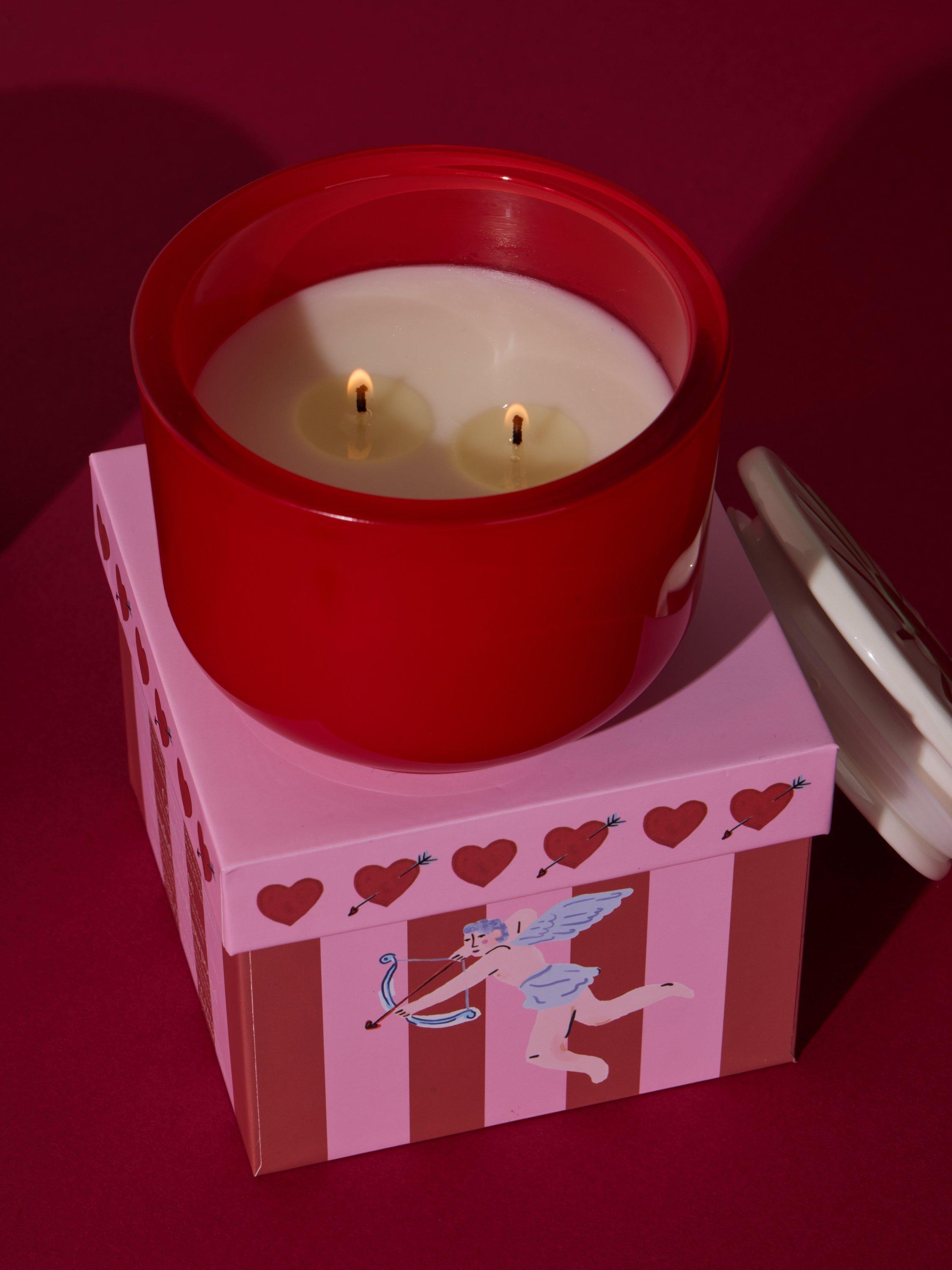 Paddywax heart candle Fig Rose 850g, UK version