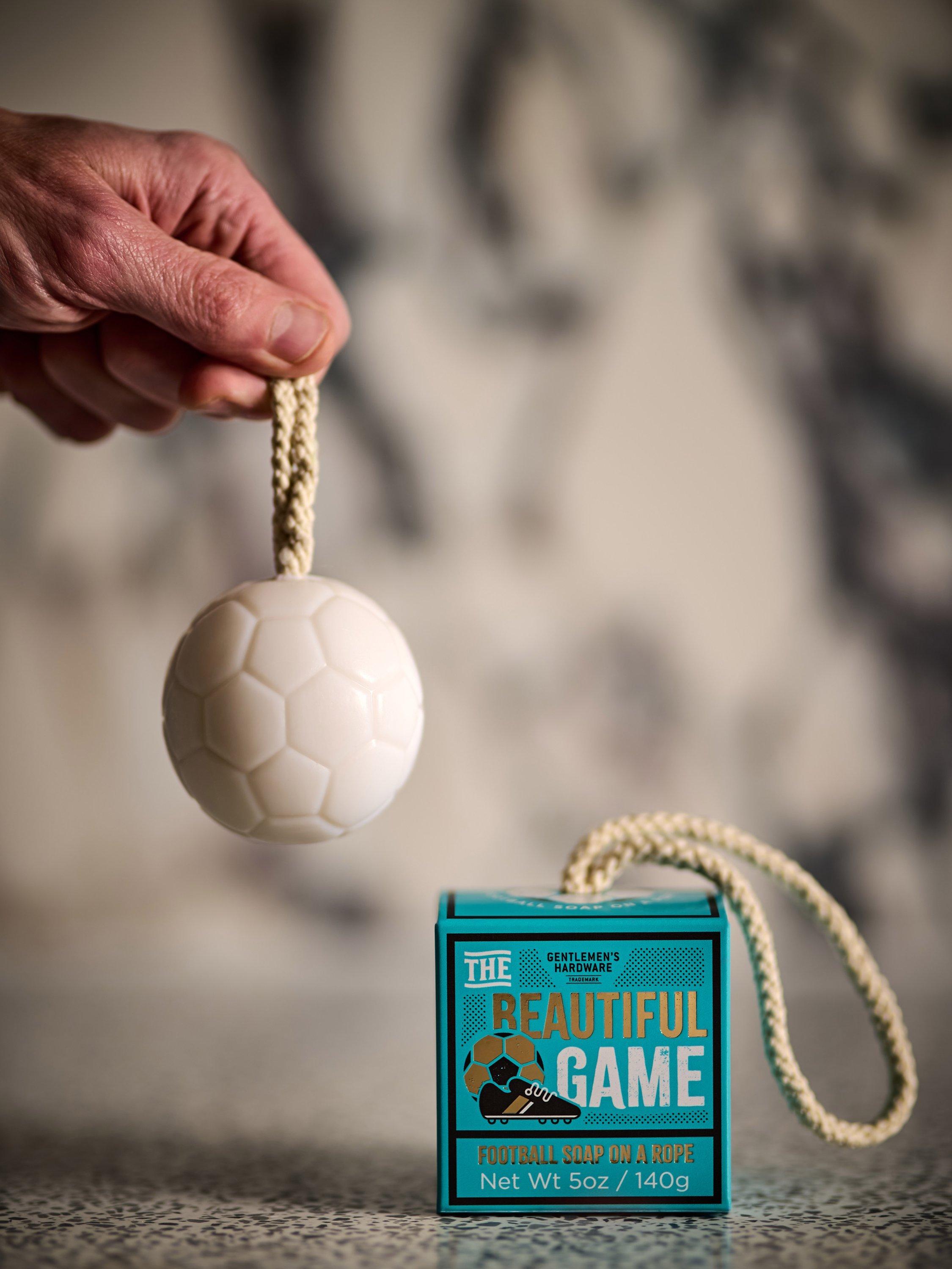 Gentlemen's Hardware football soap on a rope 140g (British brand)