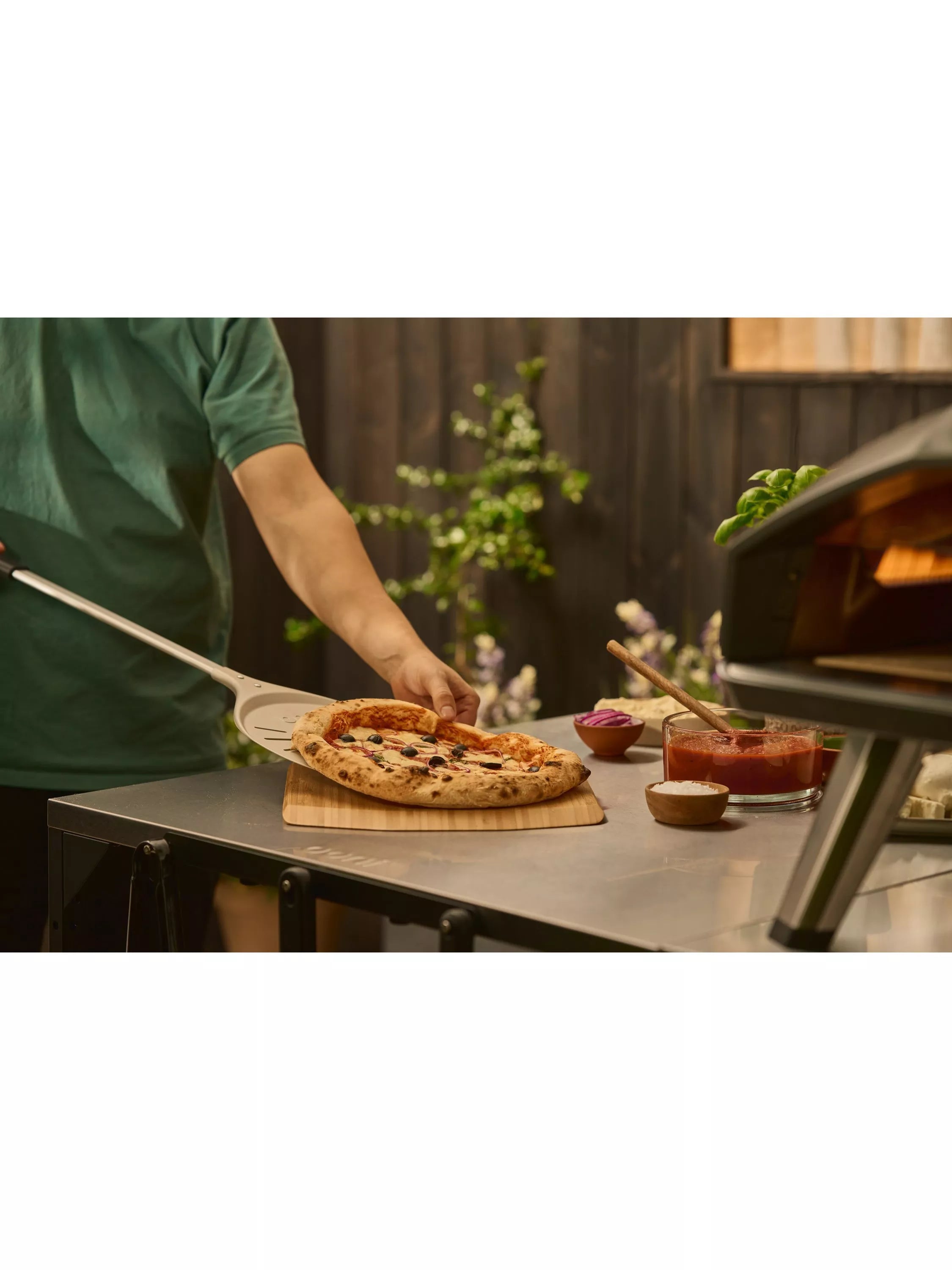 Ooni 7 inch pizza turning peel anodised aluminium, imported from the UK