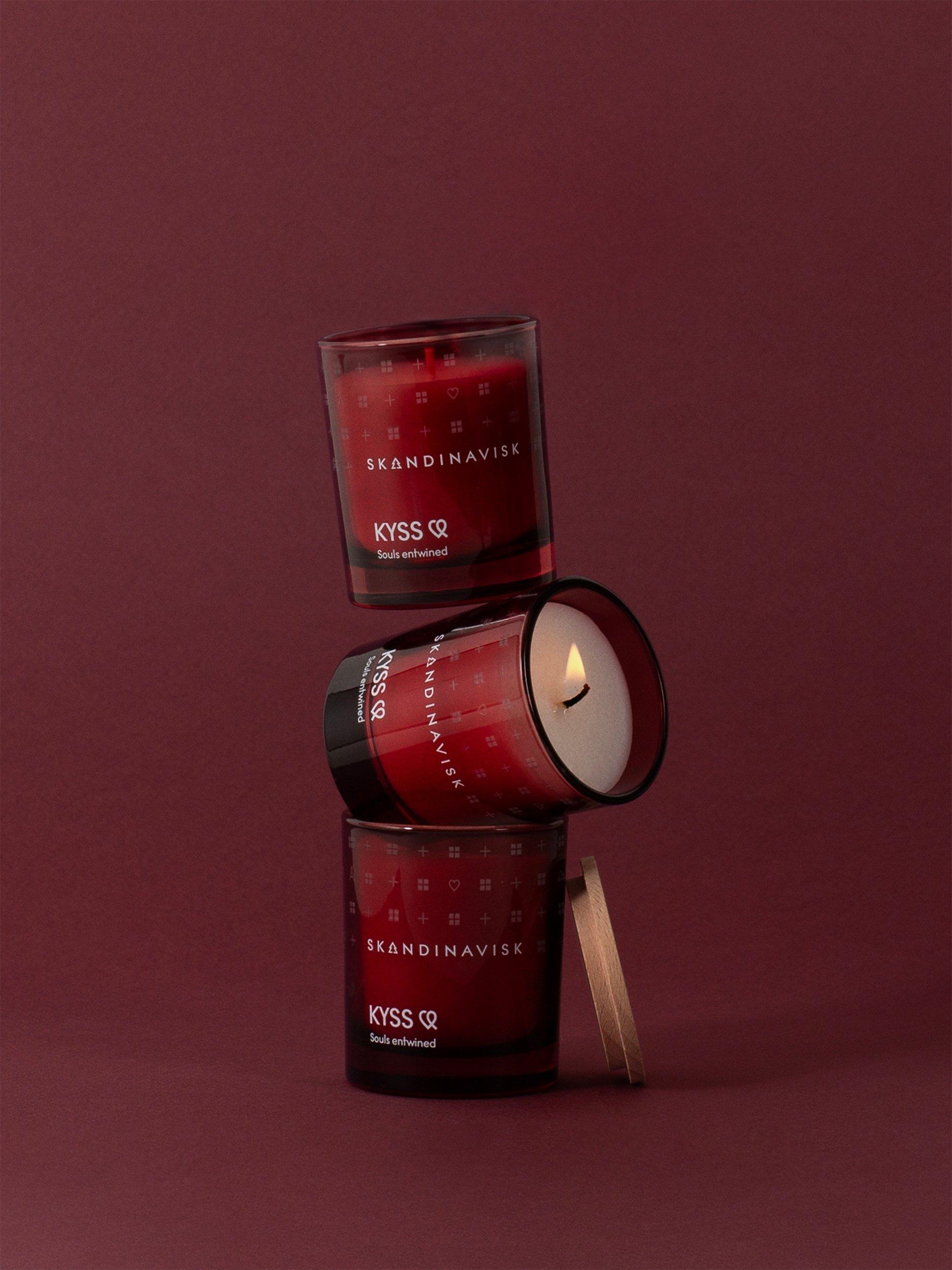 SKANDINAVISK Kyss scented candle 65g, imported from the UK