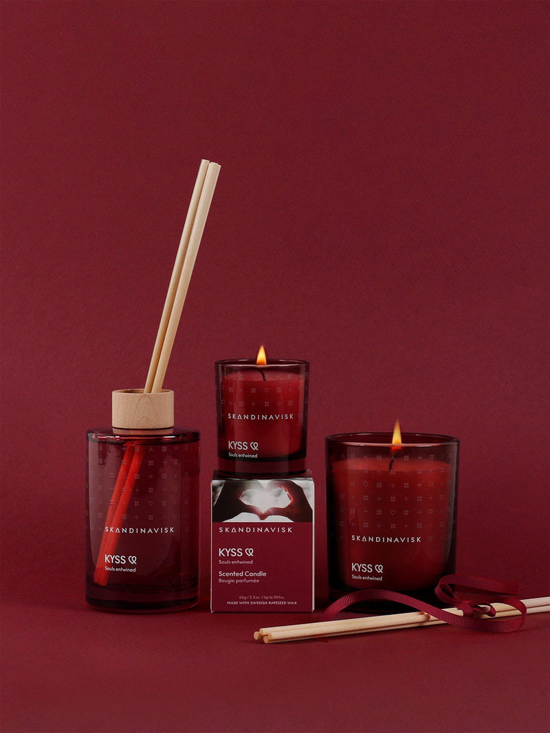 SKANDINAVISK Kyss scented candle 65g, imported from the UK